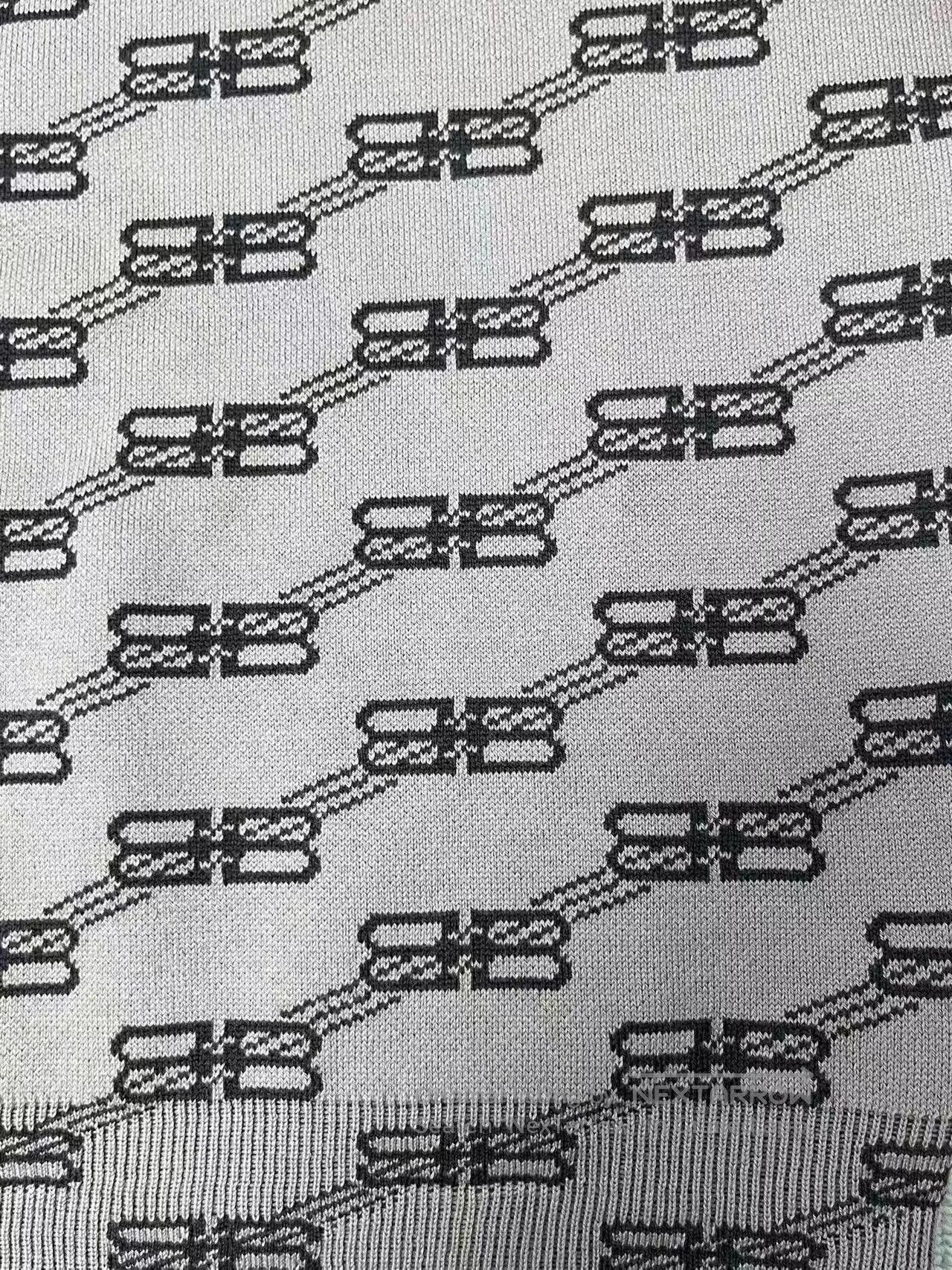 Balenciaga balenciaga double b print brown sweater. Size XS / US 0-2 / IT 36-38 - 3 Thumbnail