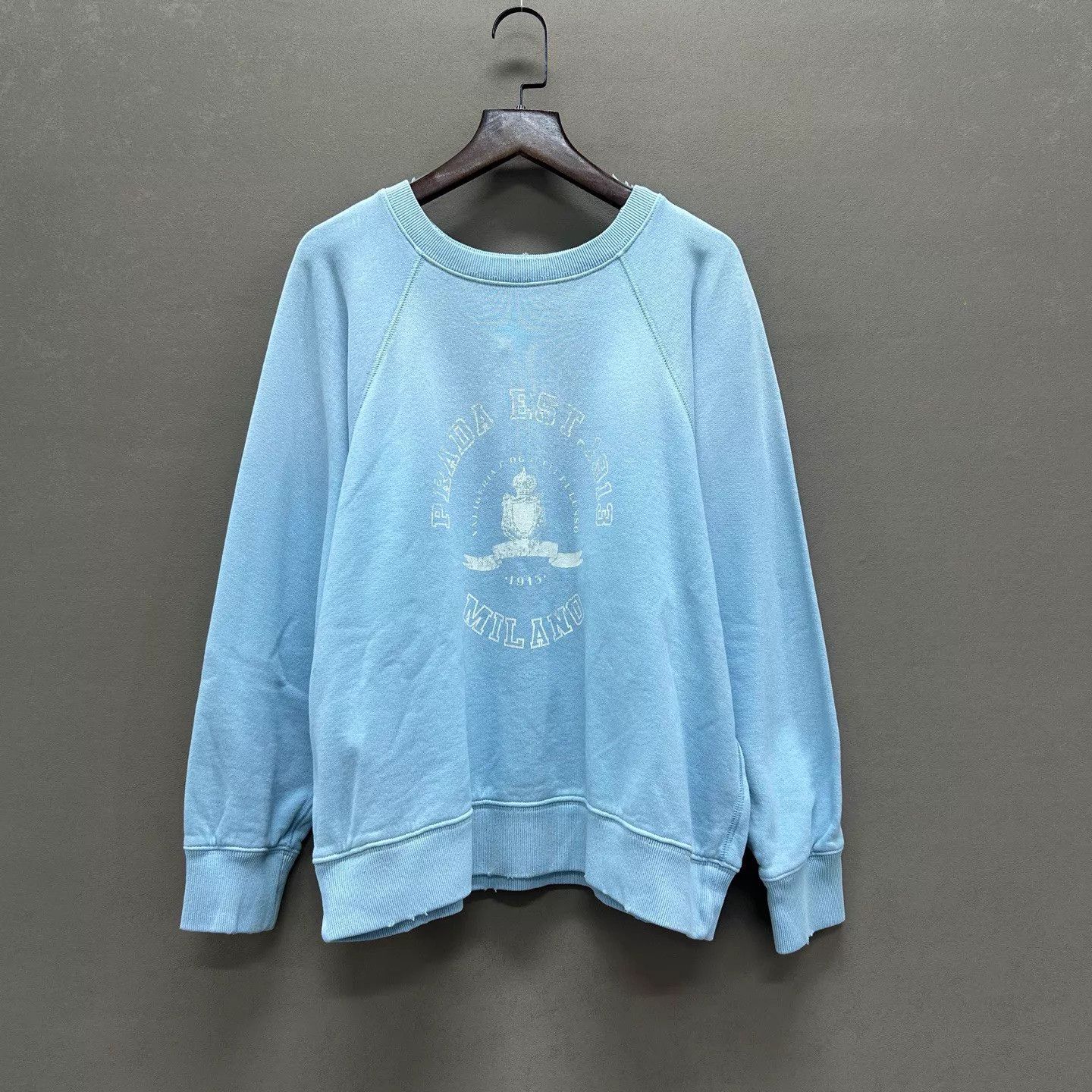 Prada Prada Distressed Washed Blue Logo Crewneck Sweat M Size M / US 6-8 / IT 42-44 - 1 Thumbnail