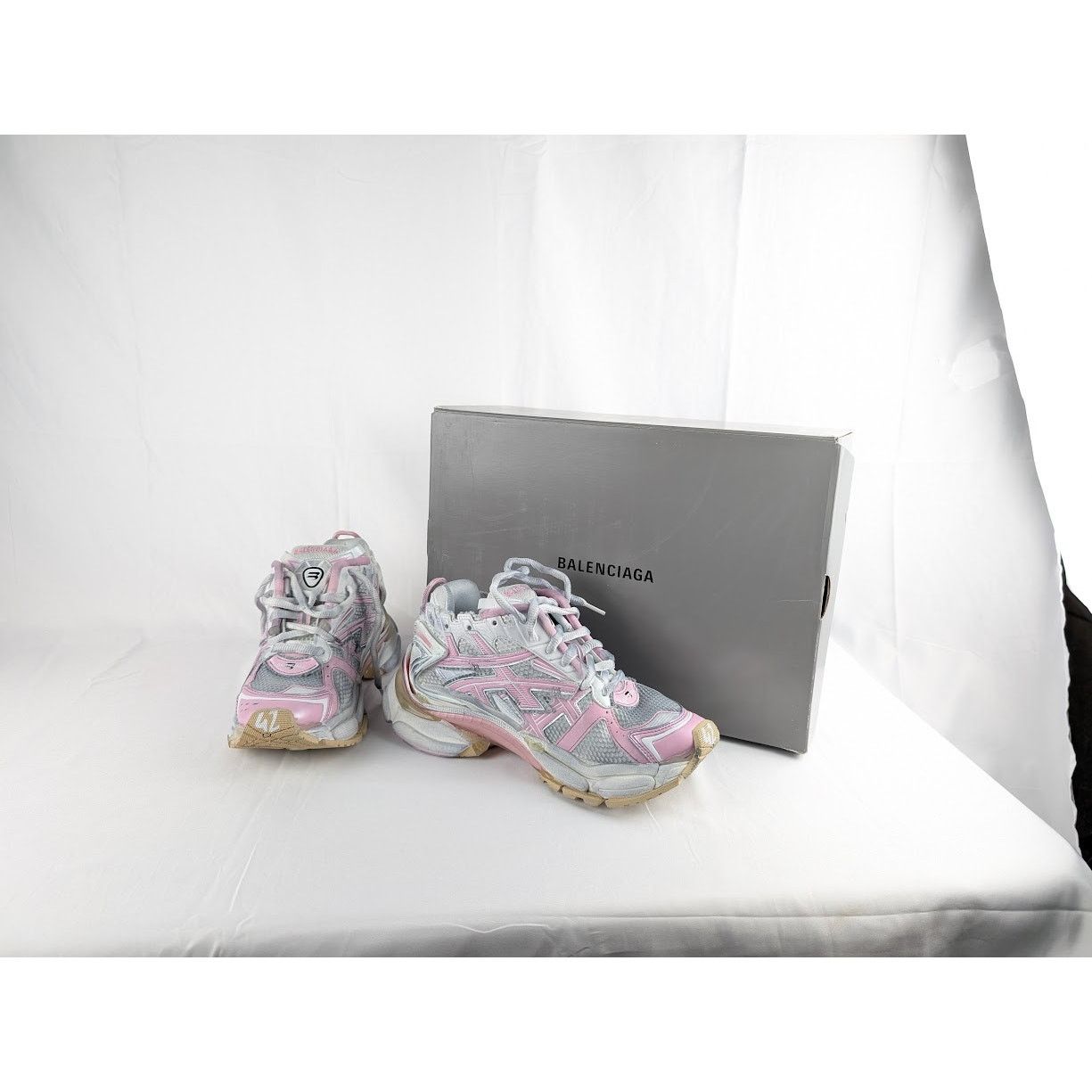 Balenciaga o1rshd1 Runner Sneakers in Multicolor Size US 9 / EU 42 - 15 Thumbnail