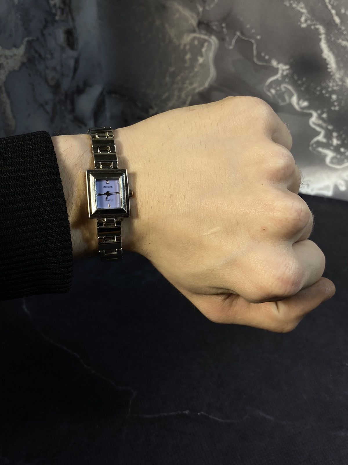 Hysteric Glamour Elegant CHICKS Watch with Metal Bracelet Japanese Brand Size ONE SIZE - 1 Thumbnail