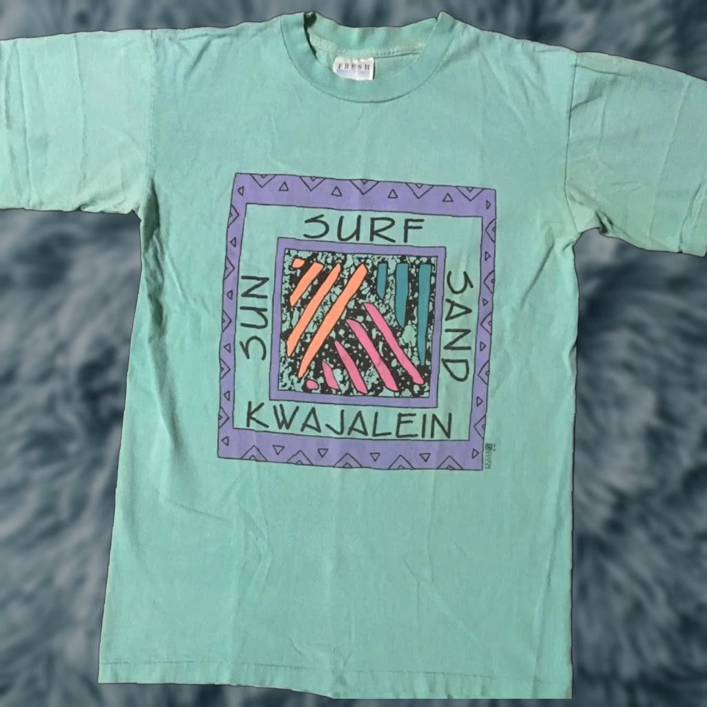 Gotcha VINTAGE Surf Shirt M USA Beach Faded 90s Grunge Ocean Pacific Skate Ocean Bonus: Green, Short Sleeve, Graphic Tee Mens Size US M / EU 48-50 / 2 - 1 Thumbnail