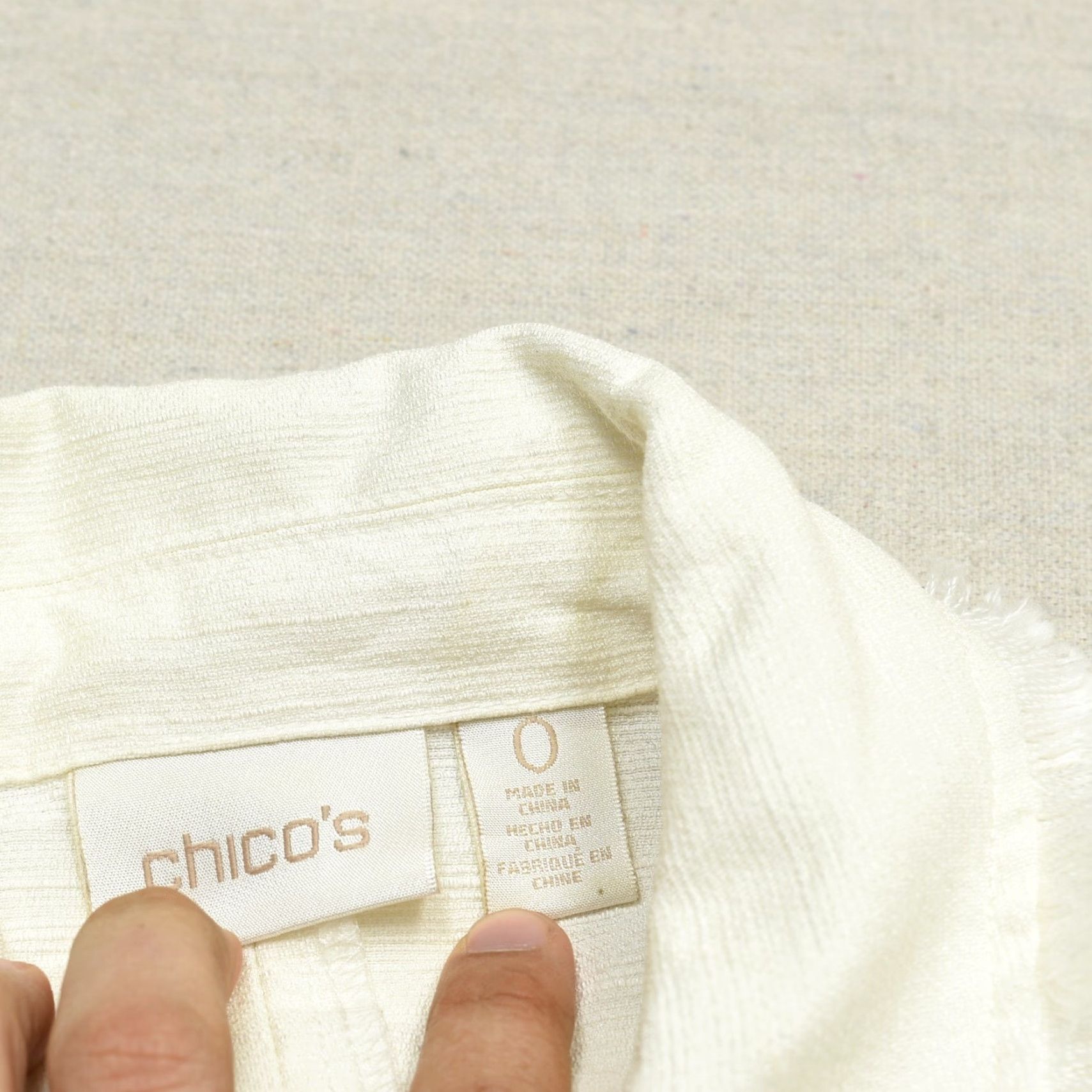 Vintage Chico's Women's Blazer Jacket Solid Pockets Button White Size 0 Elegant Jacket Blazer Women Button Closure Pockets White 0 Size XS / US 0-2 / IT 36-38 - 7 Thumbnail