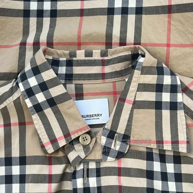 Burberry Burberry XS Summer Multi-Color Women's Shirt. Size XS / US 0-2 / IT 36-38 - 4 Thumbnail