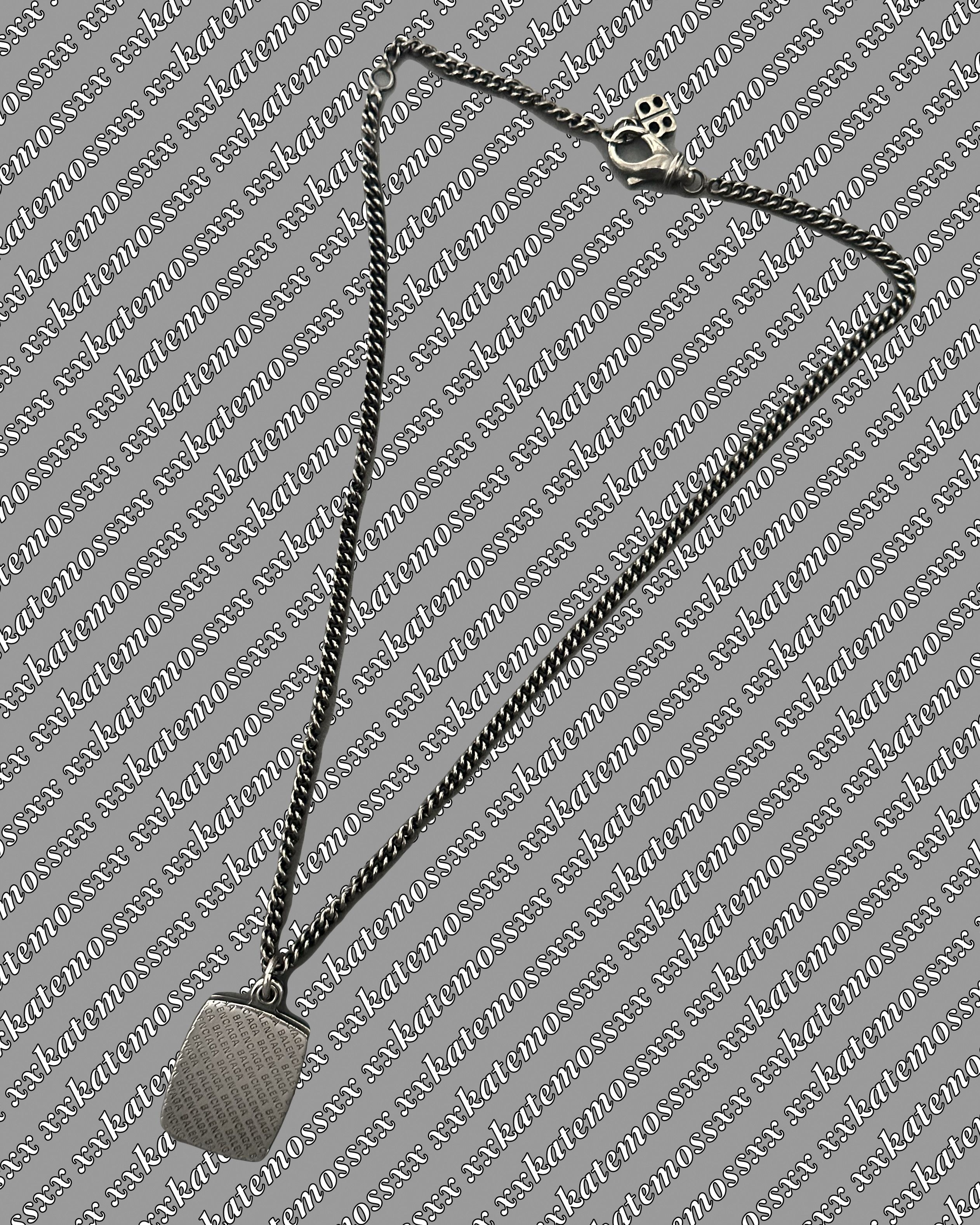 Balenciaga Balenciaga Puppy Photo Locket Necklace Size ONE SIZE - 5 Thumbnail