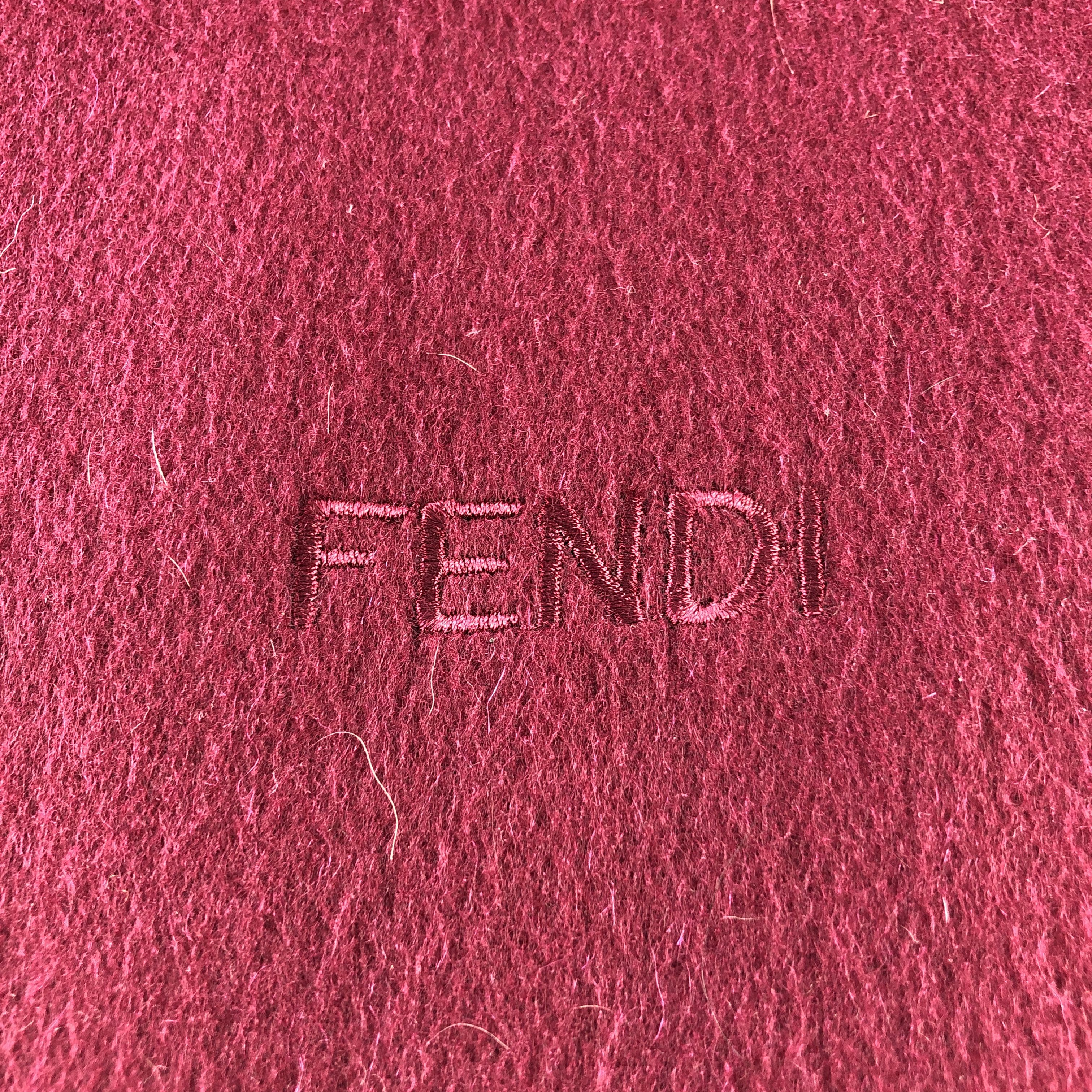 Fendi Fendi Plain Cashmere Muffler Scarf Neck Wrap V2839 Size ONE SIZE - 5 Thumbnail
