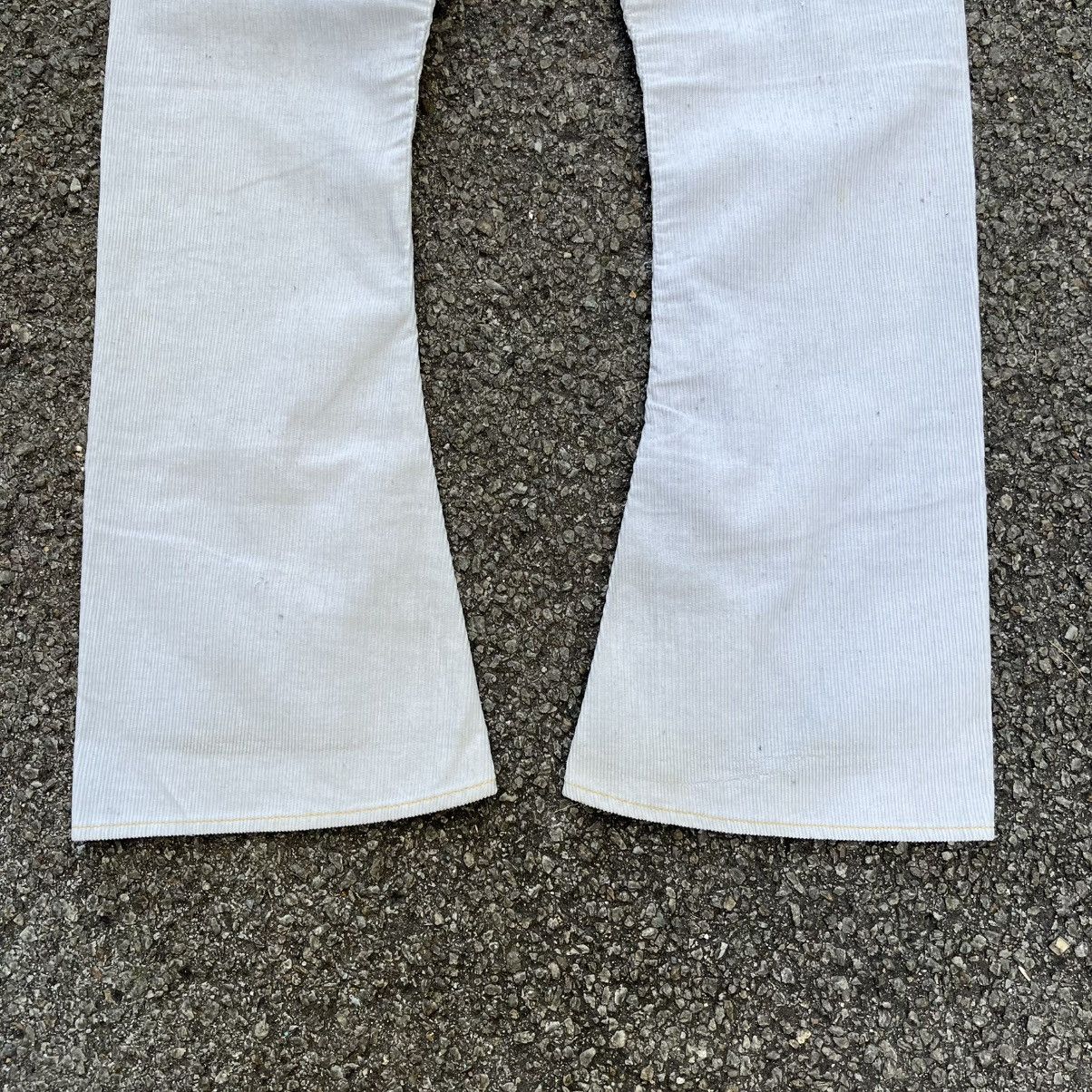 Levi's Flared LEVI’S Type 1 Tough Boot Cut Corduroy Pants Size US 33 - 12 Thumbnail