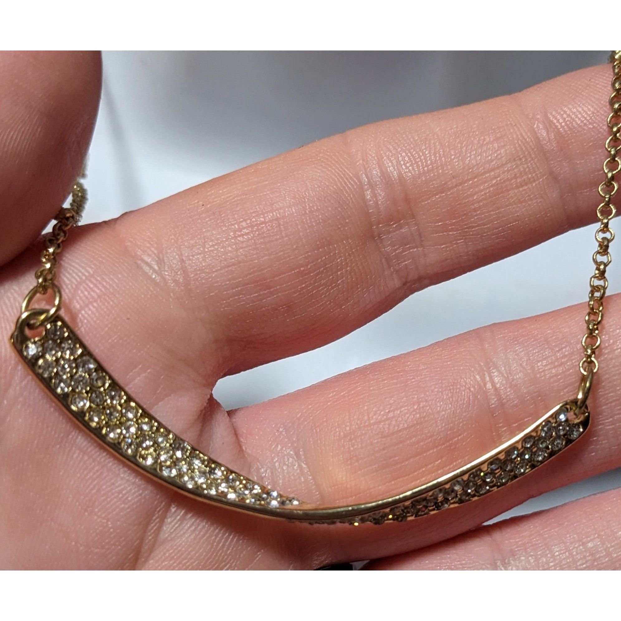 Other Sparkly Glam Gold Rhinestone Twisted Bar Necklace Size ONE SIZE - 10 Thumbnail