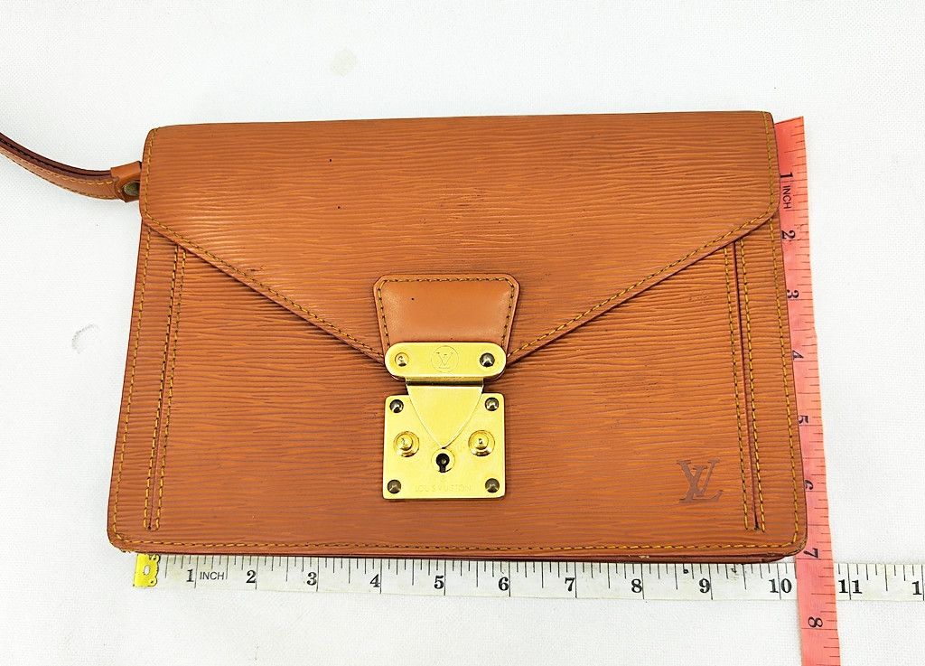 Louis Vuitton LOUIS VUITTON Pochette Sellier Dragonne Clutch Epi Size ONE SIZE - 16 Thumbnail