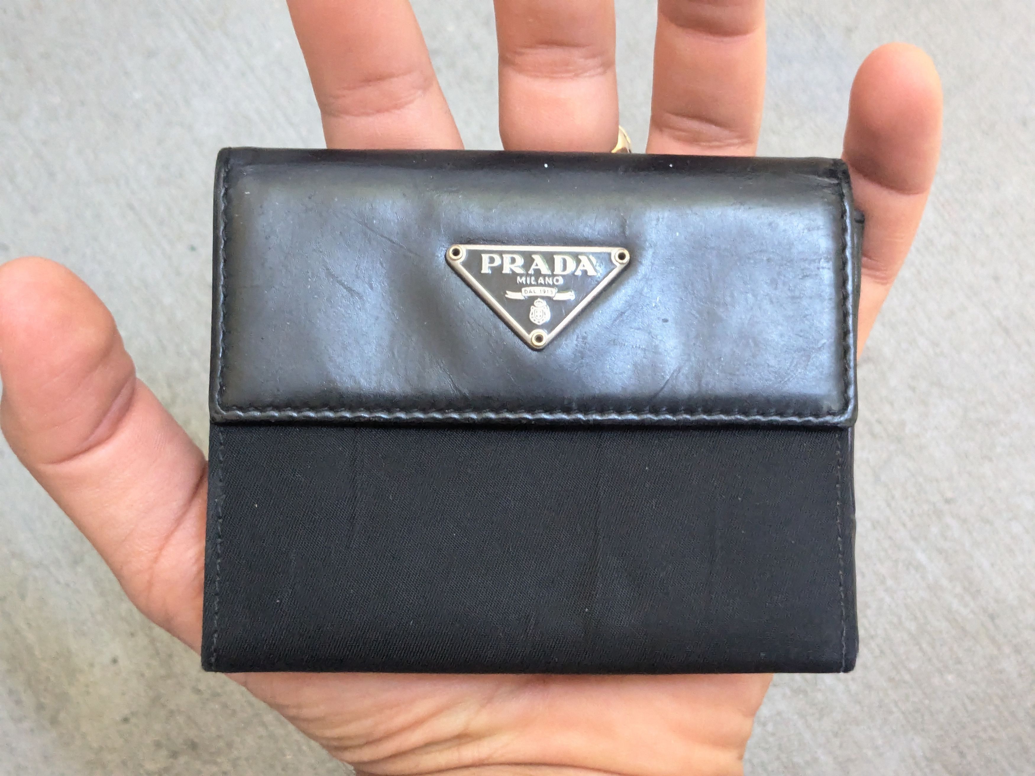 Prada Prada Wallet Black Nylon Leather Bifold Cardholder Italy Y2K Size ONE SIZE - 11 Thumbnail