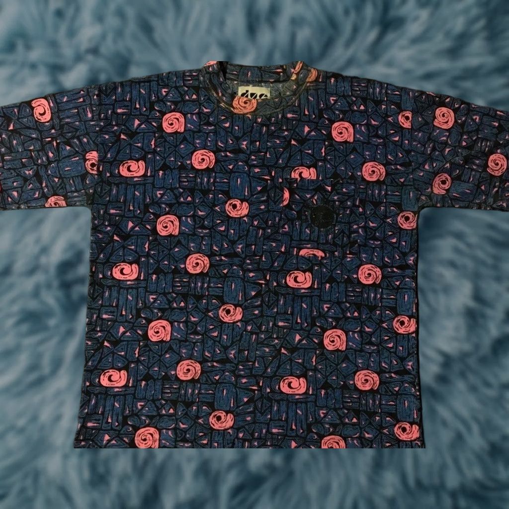 Vintage VINTAGE All Over Print T-Shirt Shirt Beach Blue 90s Grunge Vaporwave Surf Skate L Mens Size US L / EU 52-54 / 3 - 1 Thumbnail