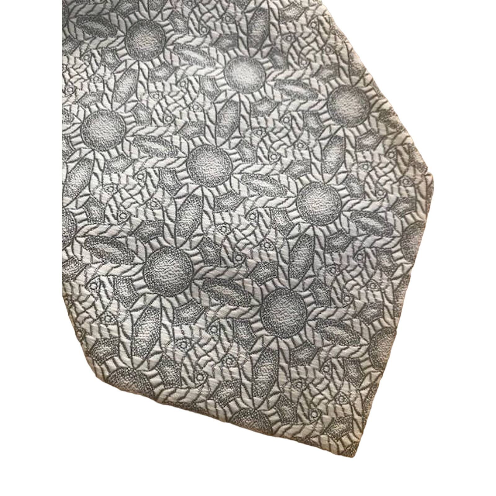 Vintage Vintage Wide White Black Geometric Monsieur Cravatieur Tie Size ONE SIZE - 3 Thumbnail
