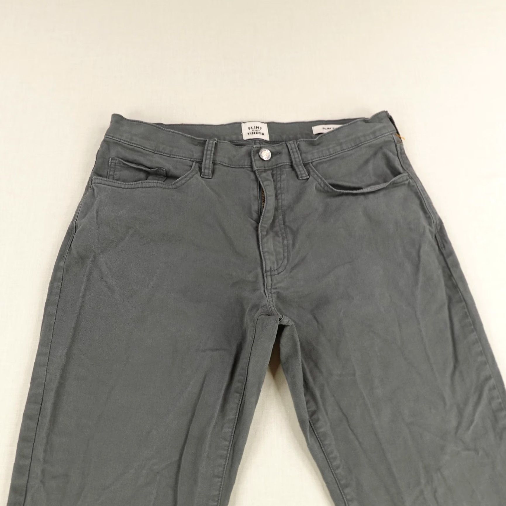 Flint And Tinder Flint and Tinder Pants Mens 31x32 Gray Slim Fit Stretch Chino Outdoors Work Flex Size US 31 - 2 Thumbnail