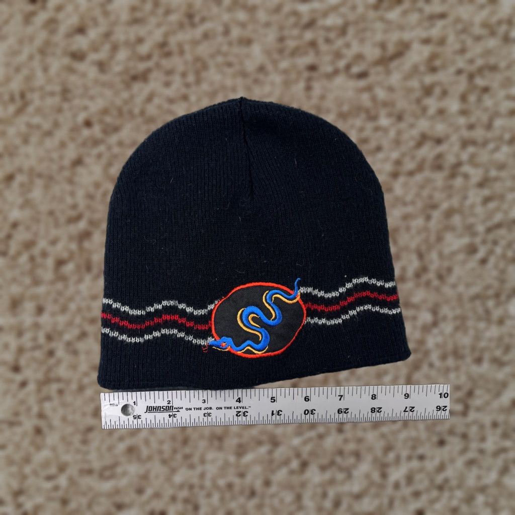 Vintage VINTAGE No Boundaries Beanie Toque Adult 4-7 Black Embroidered Snake Acrylic Skate Beach Size ONE SIZE - 1 Thumbnail