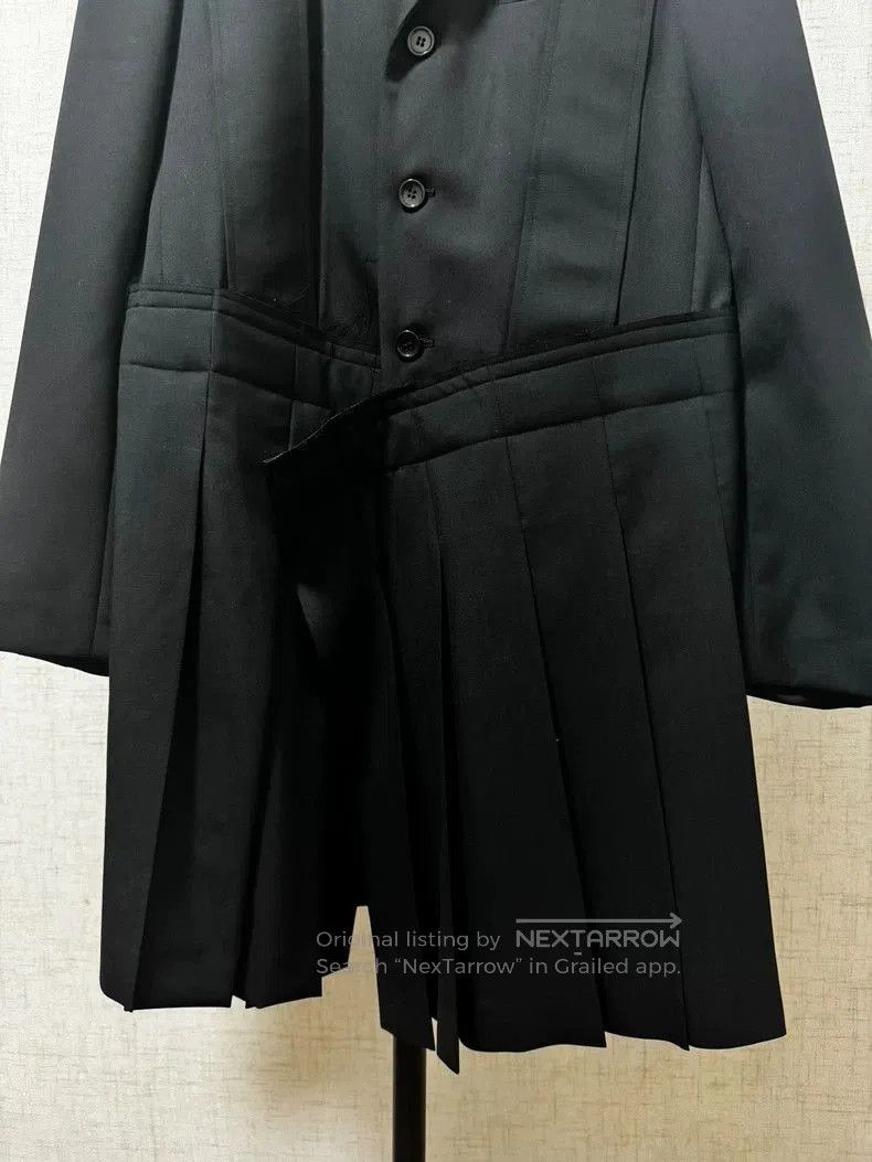 Comme des Garcons CDG Black Pleated Hem Blazer Coat. Size US M / EU 48-50 / 2 - 3 Thumbnail