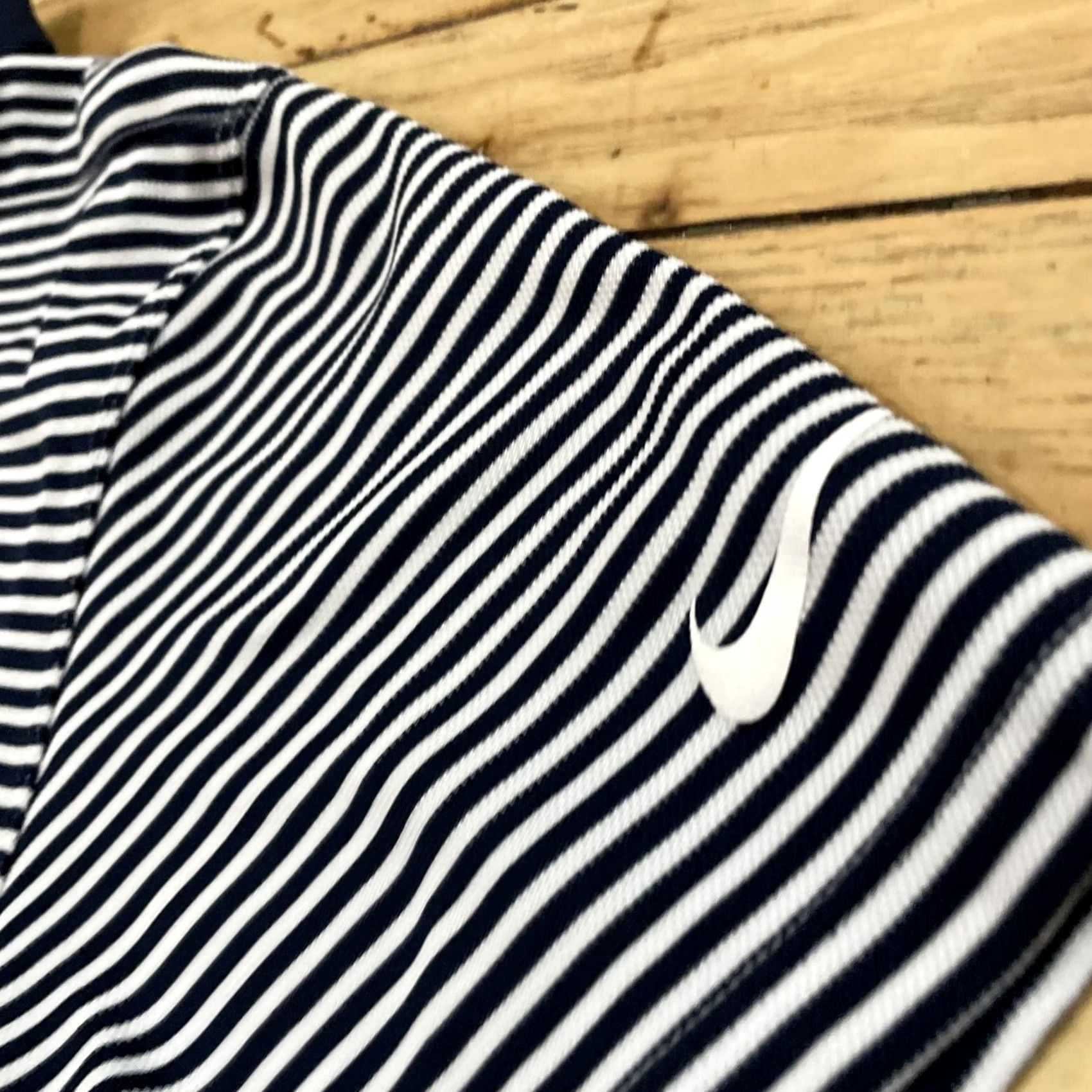 Nike Nike Dri-Fit Polo Shirt Men XL Blue Striped Preppy Old Money Sports Standard Fit Size US XL / EU 56 / 4 - 6 Thumbnail