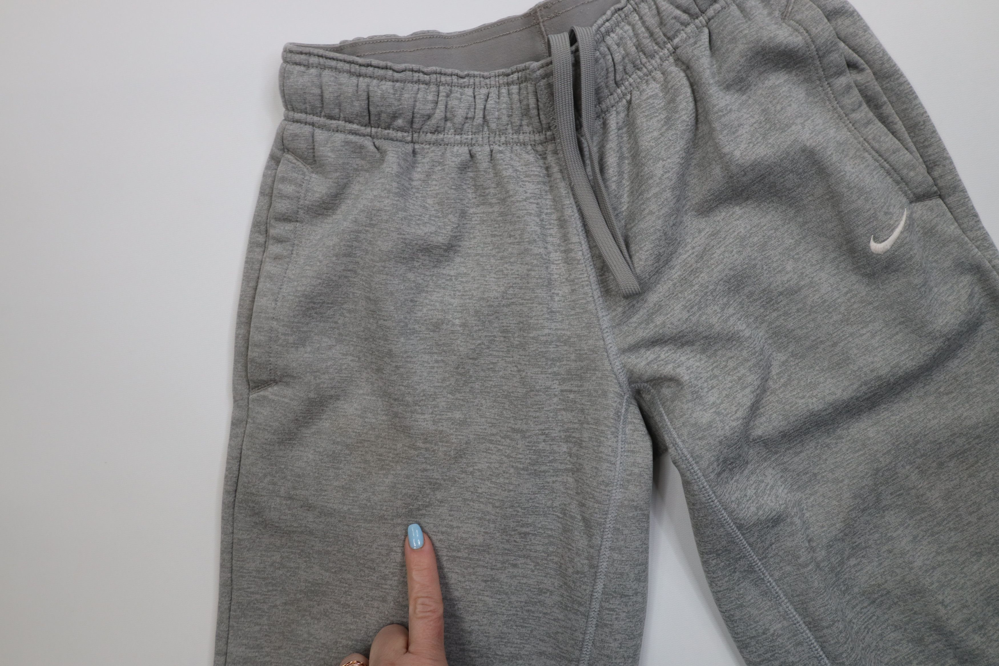 Nike Y2K Nike Therma Fit Mini Swoosh Wide Leg Sweatpants Gray Size US 32 / EU 48 - 6 Thumbnail
