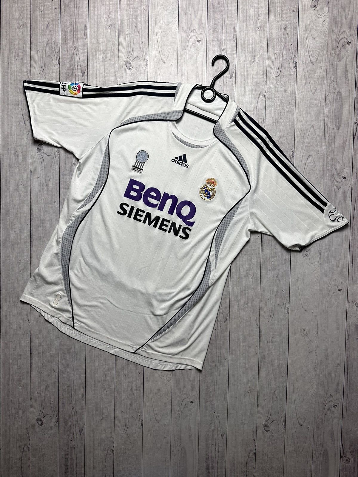 image of Vintage Adidas Real Madrid Soccer Jersey 9 Ronaldo Size XL in White, Men's