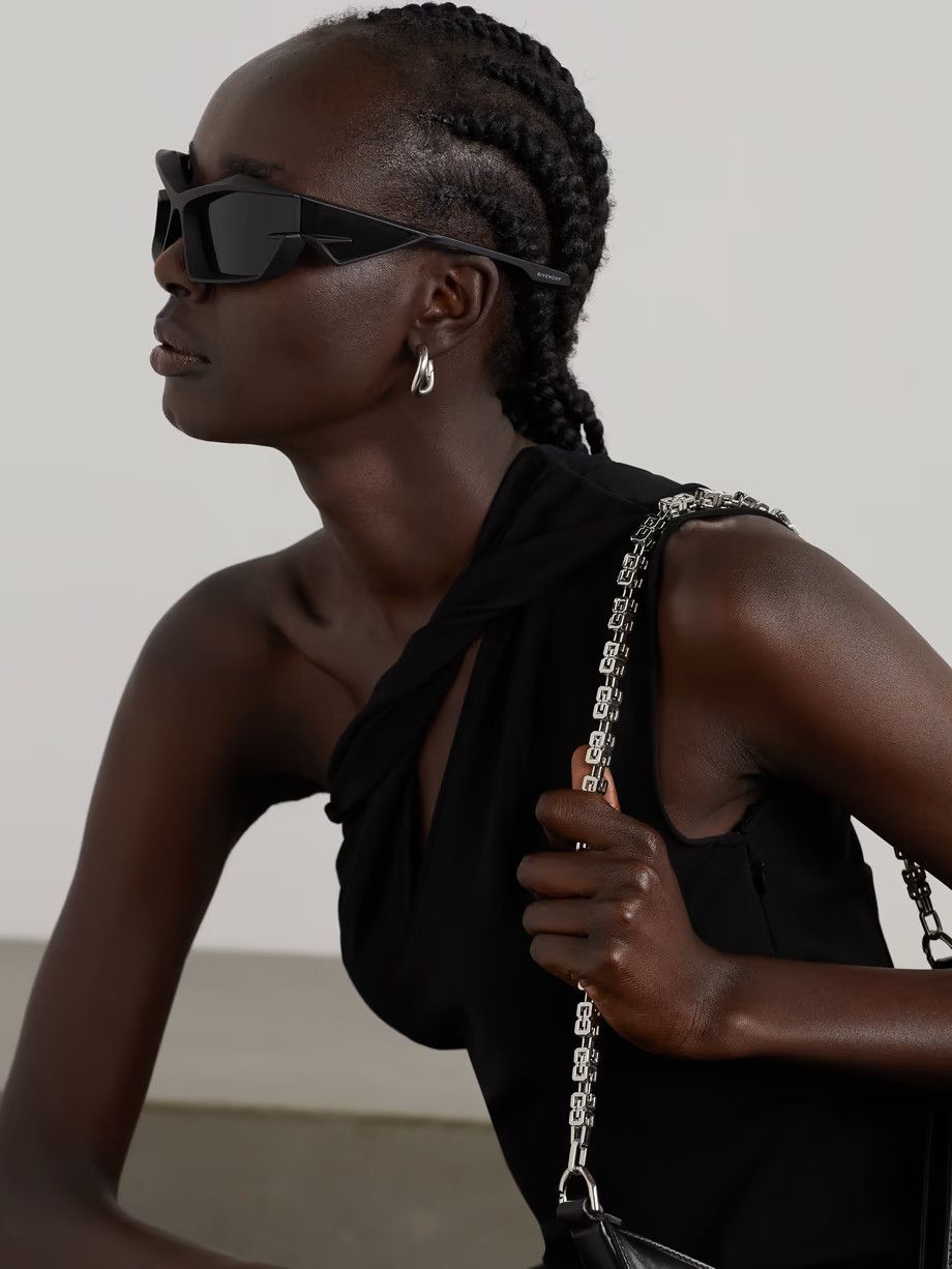 Givenchy o1srvl11e1024 Size: OS / Giv Cut Glasses in Black Size ONE SIZE - 5 Thumbnail