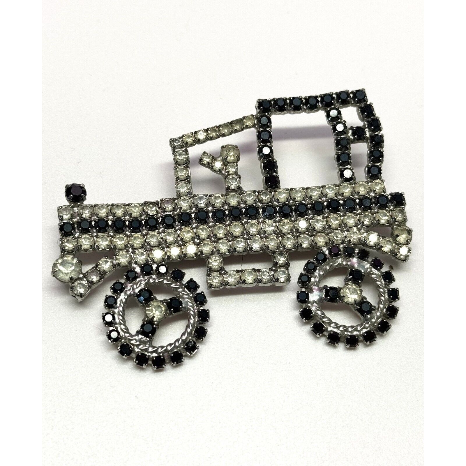 Vintage Vintage black and white rhinestone large motorcar car brooch Size ONE SIZE - 2 Thumbnail