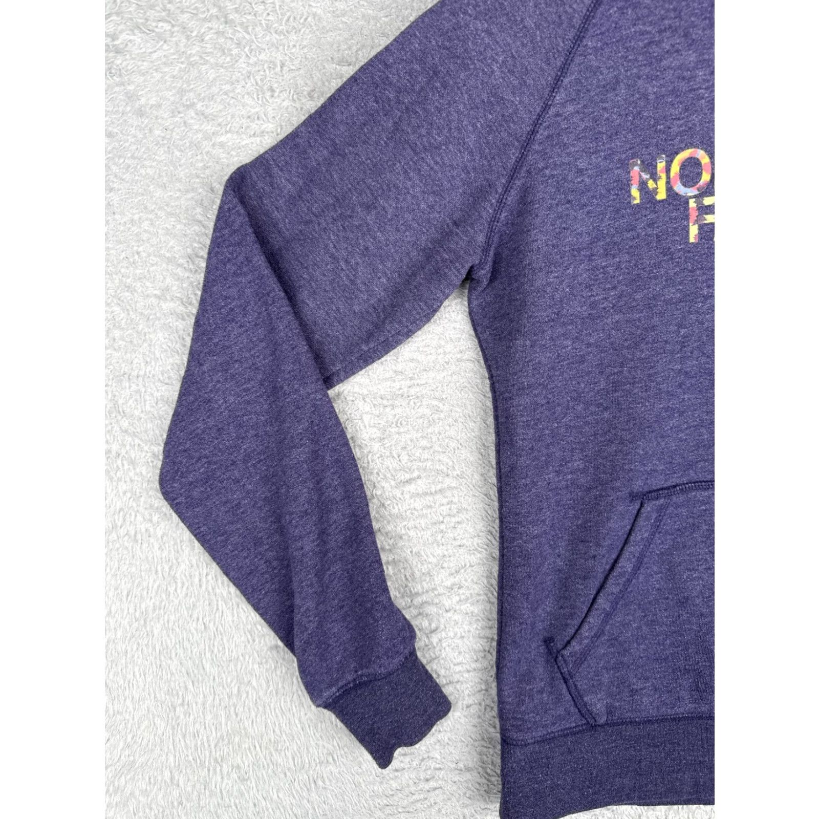 The North Face The North Face Hoodie Womens Small Purple Pullover Fleece Logo Sweatshirt Hike Size S / US 4 / IT 40 - 3 Thumbnail