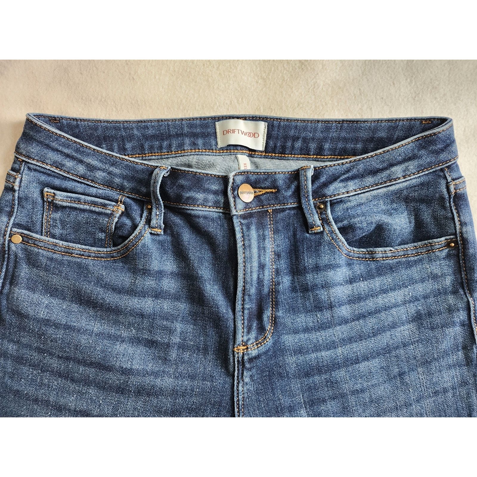 Other Driftwood Kelly Bootcut Jeans Size 28 Waist 29" IS Med Wash Size 28" / US 6 / IT 42 - 3 Thumbnail