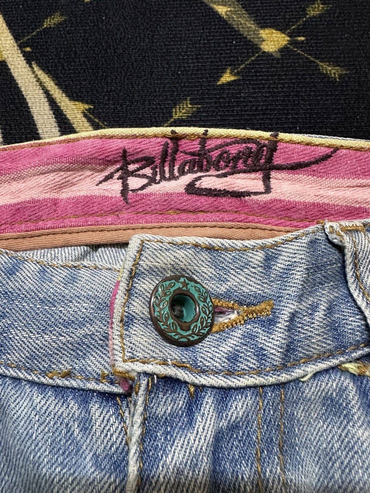 Billabong Vintage Billabong Faded Ripped Distressed Denim Size US 32 / EU 48 - 8 Thumbnail
