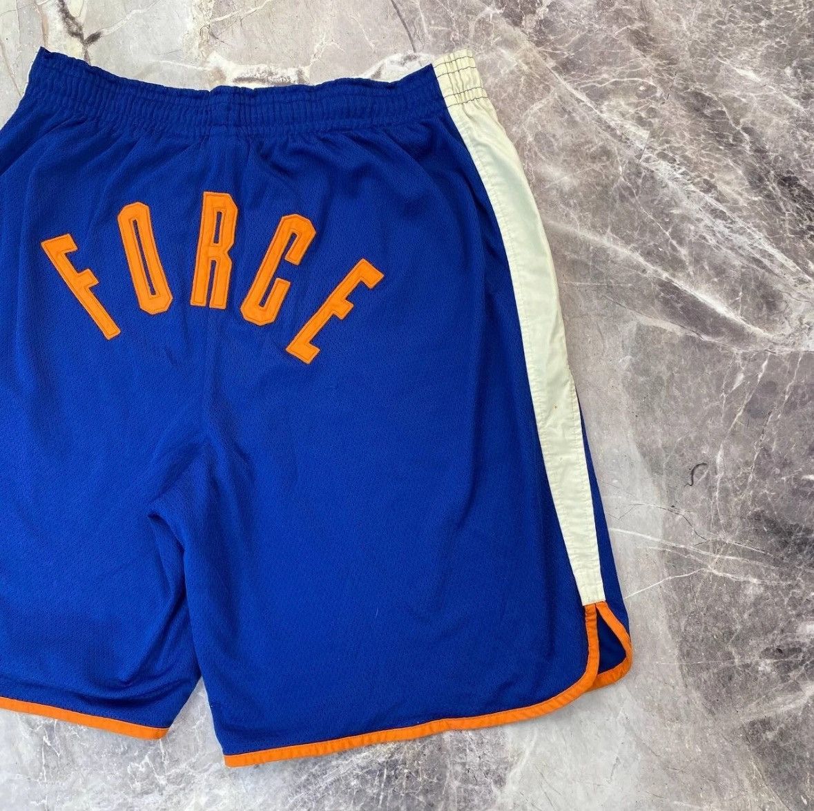 Nike Nike Air Force Shorts Vintage Blue Basketball L Y2K jordan Size US 31 - 7 Thumbnail