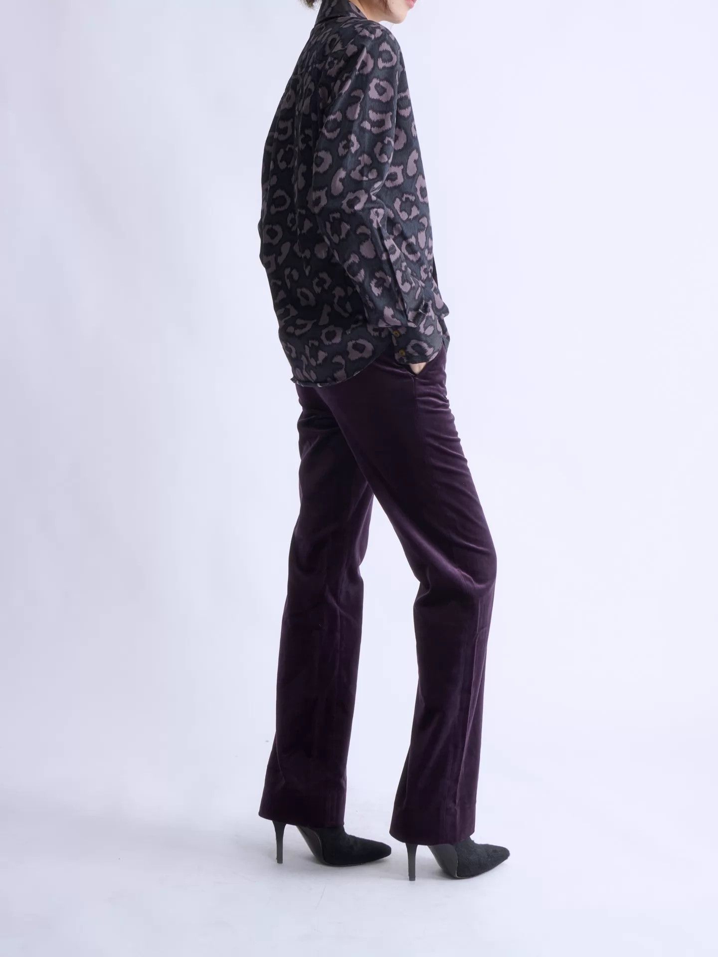 Vivienne Westwood Vivienne Westwood MAN’s Purple Leopard Print Shirt Size US S / EU 44-46 / 1 - 4 Thumbnail