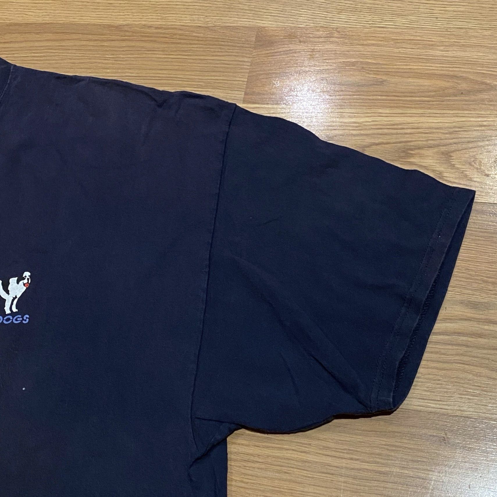 Big Dogs VINTAGE Big Dogs T-Shirt Mens 4XL Navy Blue Round Neck Short Sleeve Fish Logo 90s My House My Rules Big & Tall YuK 2004 Faded Worn Dad Size US XXL / EU 58 / 5 - 5 Thumbnail