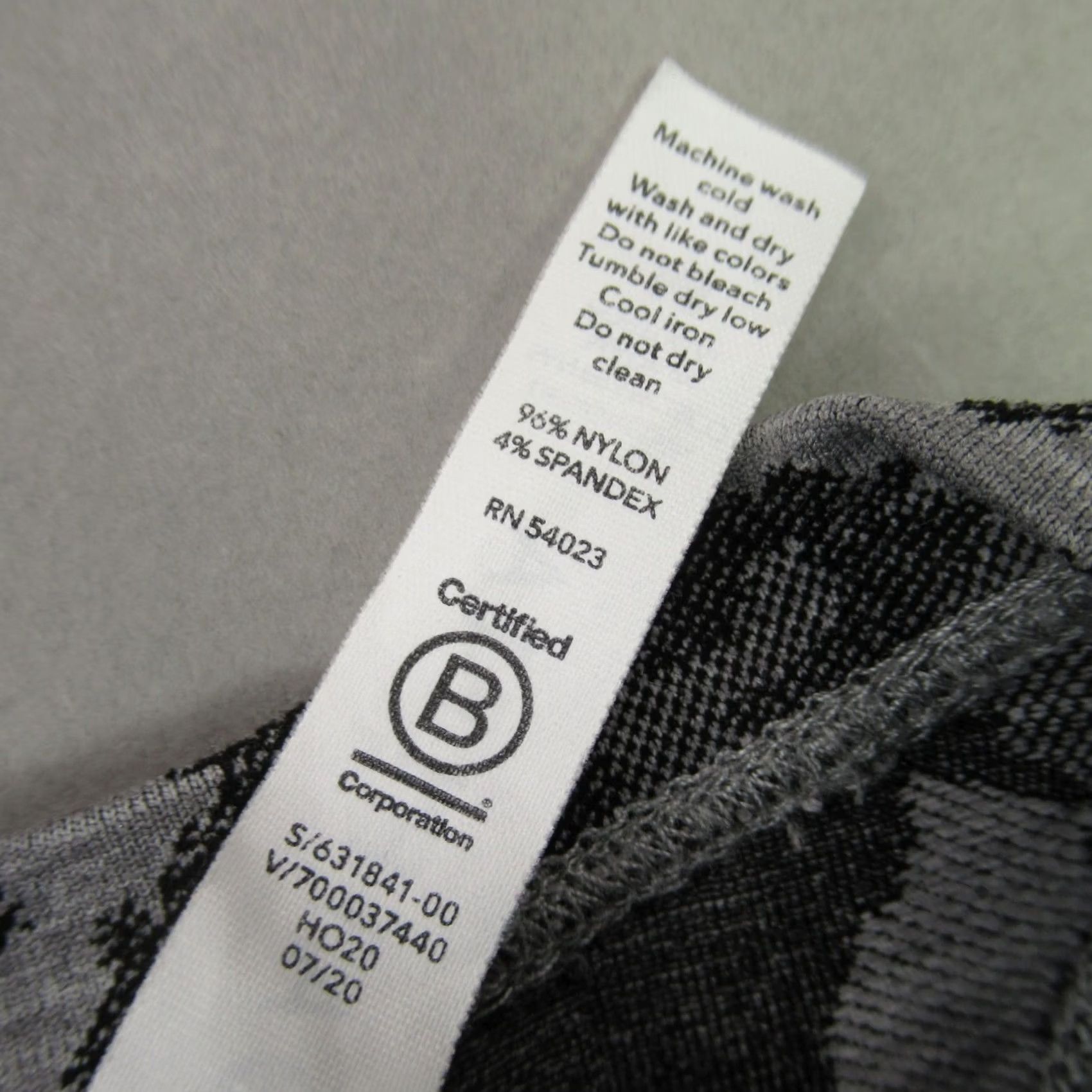 Athleta Athleta Top Womens Medium Sleeveless Lightweight Workout Casual Crew Neck Size M / US 6-8 / IT 42-44 - 3 Thumbnail