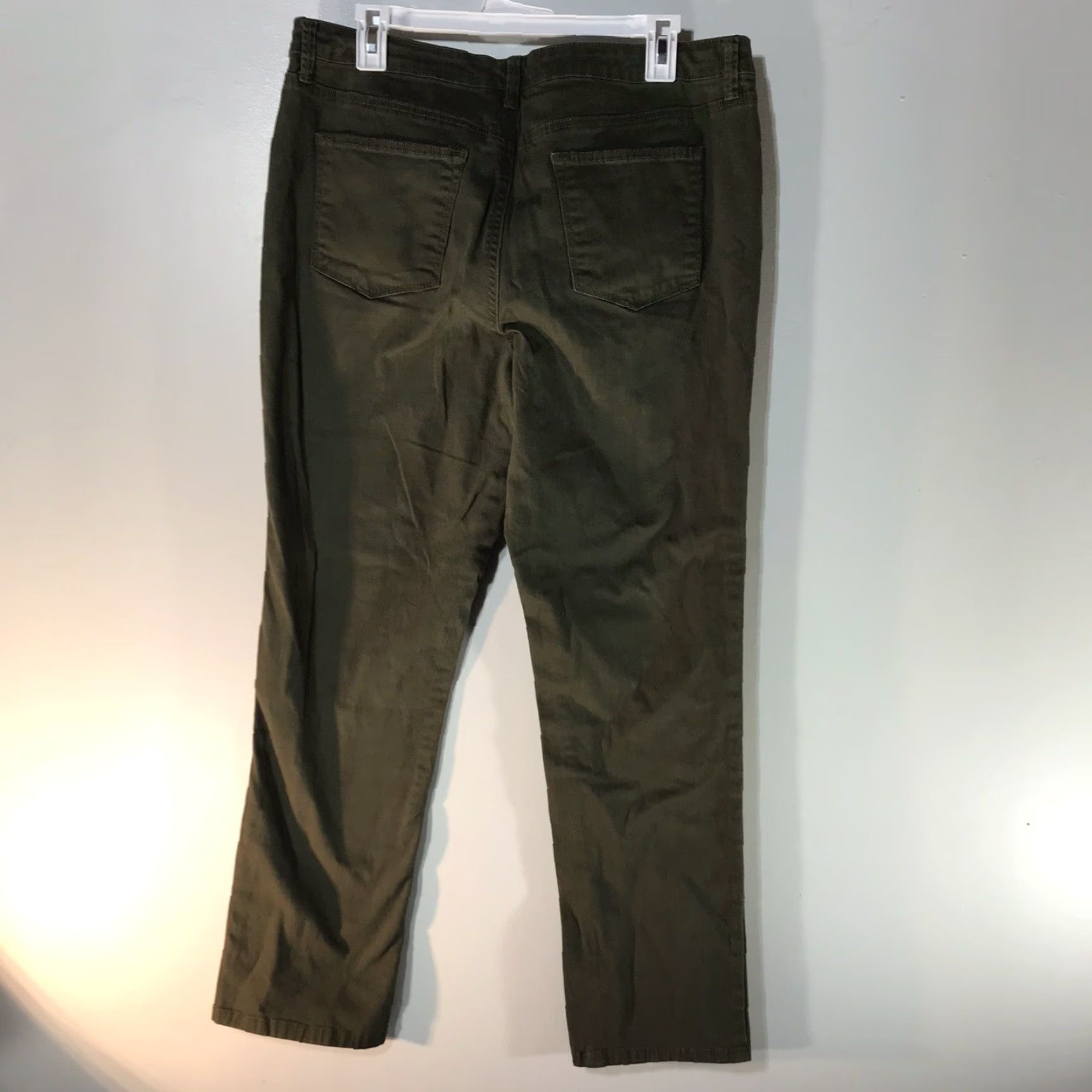 Jordan Brand New Directions Olive Khaki Straight Pants Womens Size 12 Short, Casual Workwear, Comfort Fit, Machine Washable Size 34" / US 12 / IT 48 - 2 Thumbnail