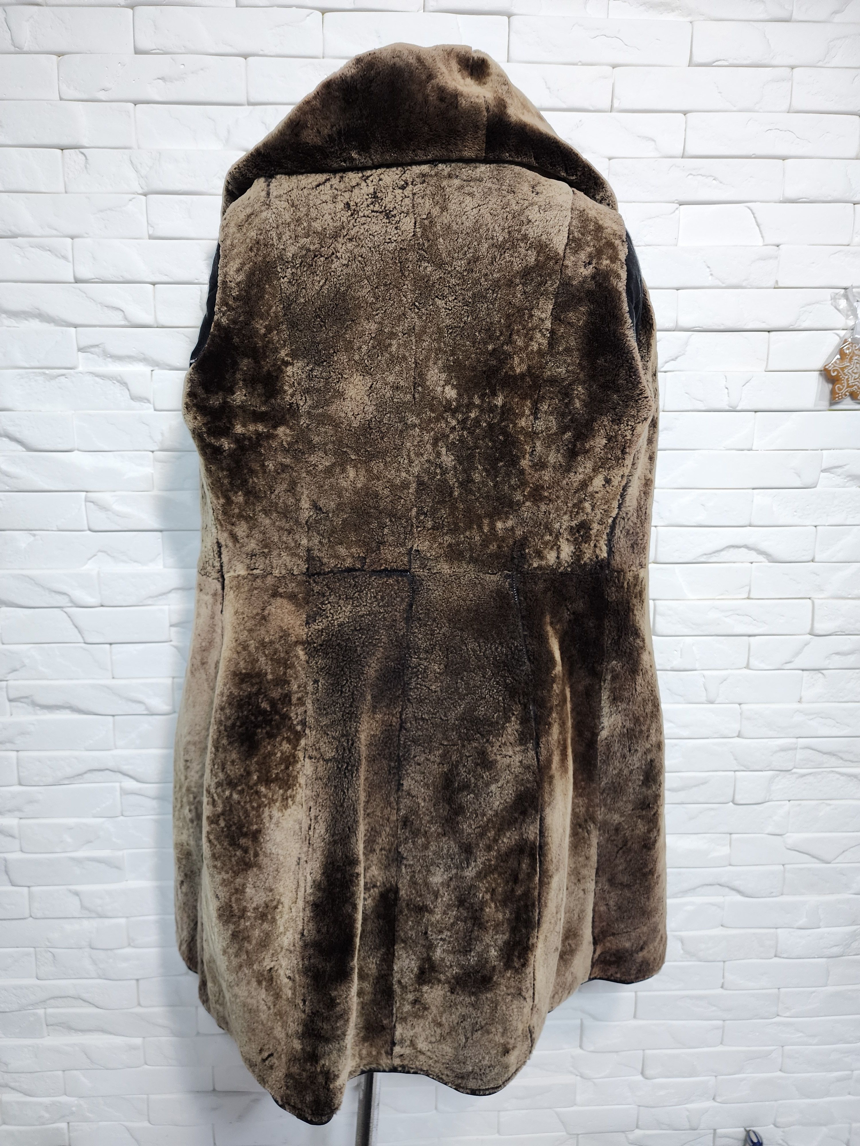 Furla Black Sheepskin Coat: Women's Genuine Fur Hooded Jacket Size M / US 6-8 / IT 42-44 - 7 Thumbnail