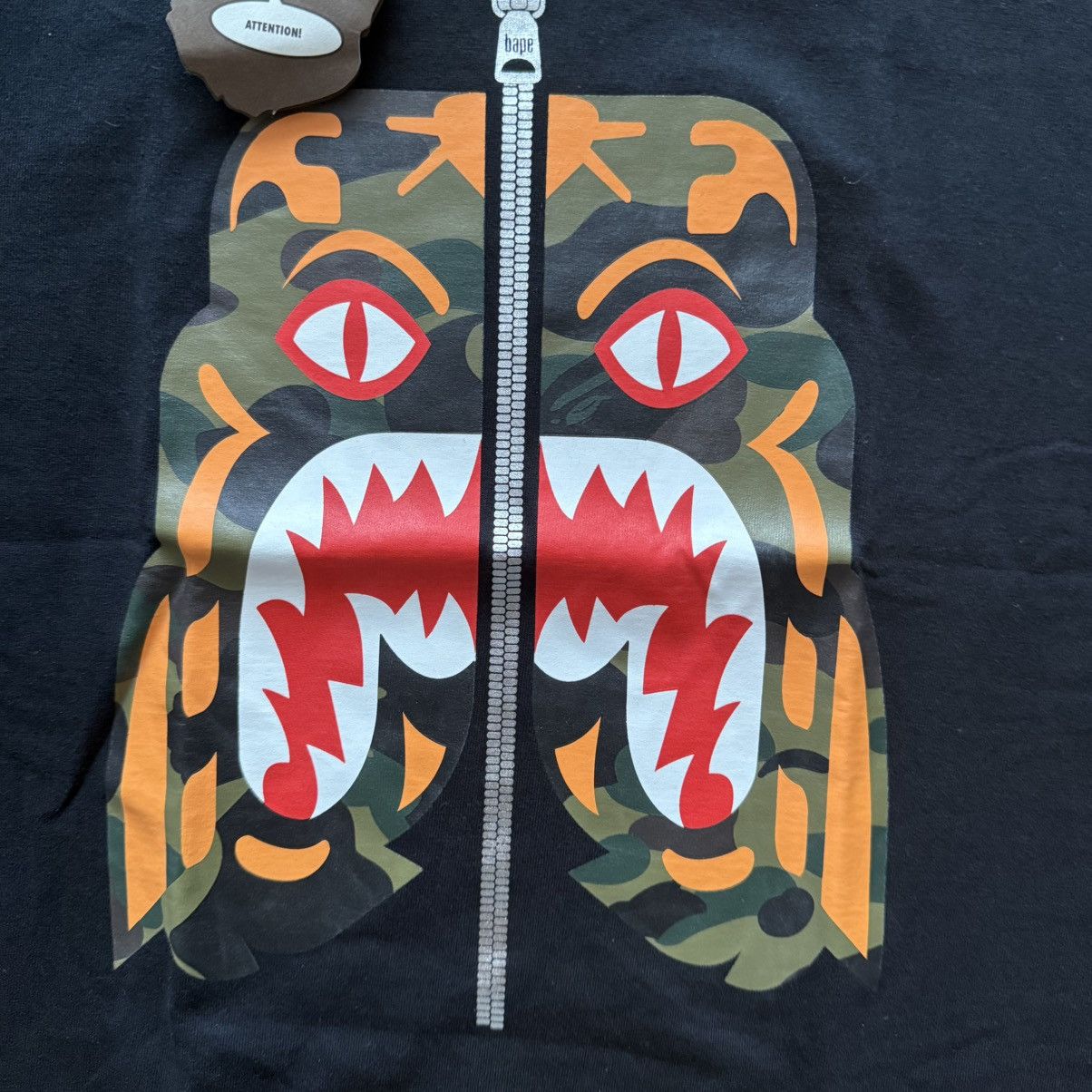 Bape Bape shark funthera militia t-shirt Size US L / EU 52-54 / 3 - 3 Thumbnail