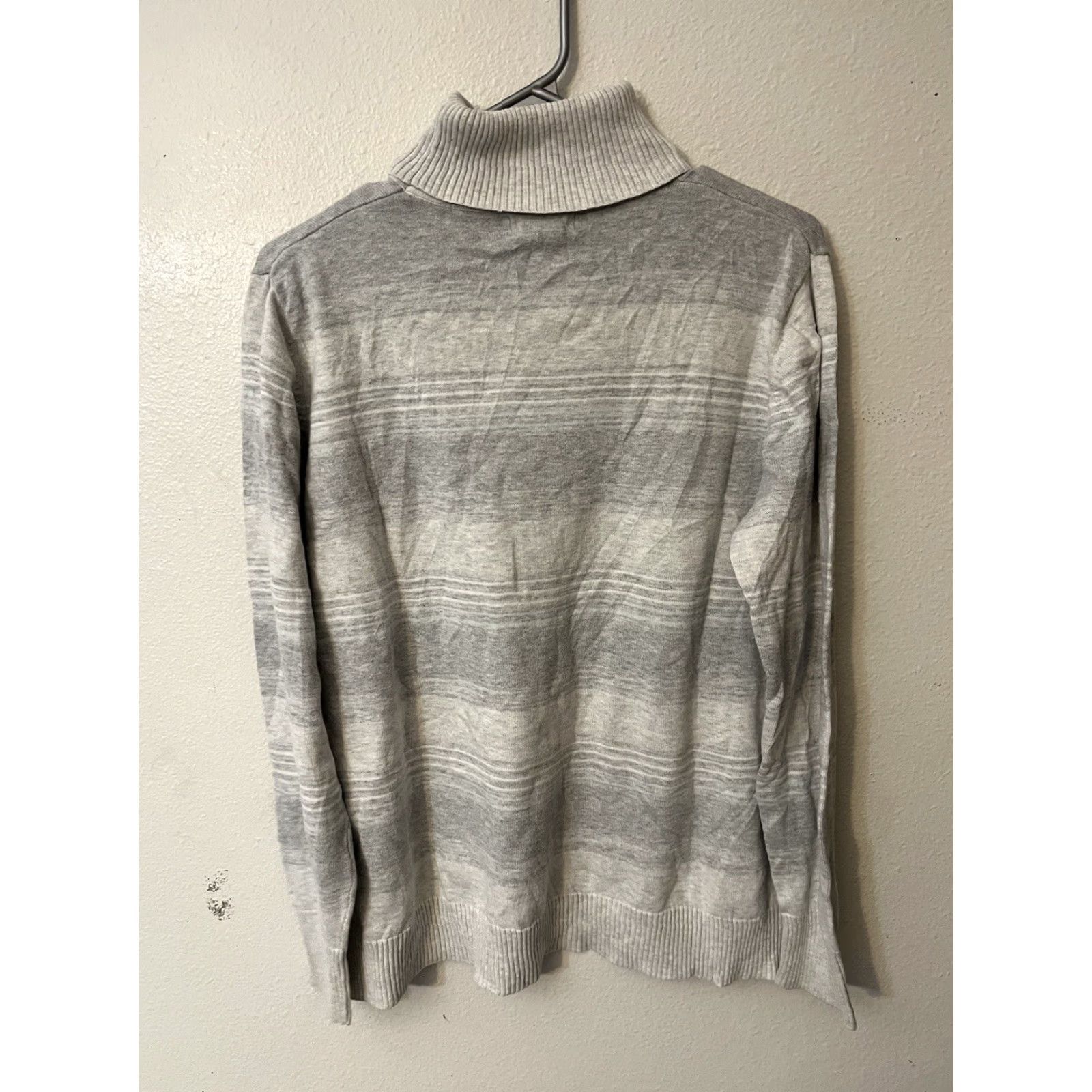 Eddie Bauer Eddie Bauer Striped White Gray Charcoal Lightweight Turtleneck Sweater XL Cotton Size XL / US 12-14 / IT 48-50 - 3 Thumbnail
