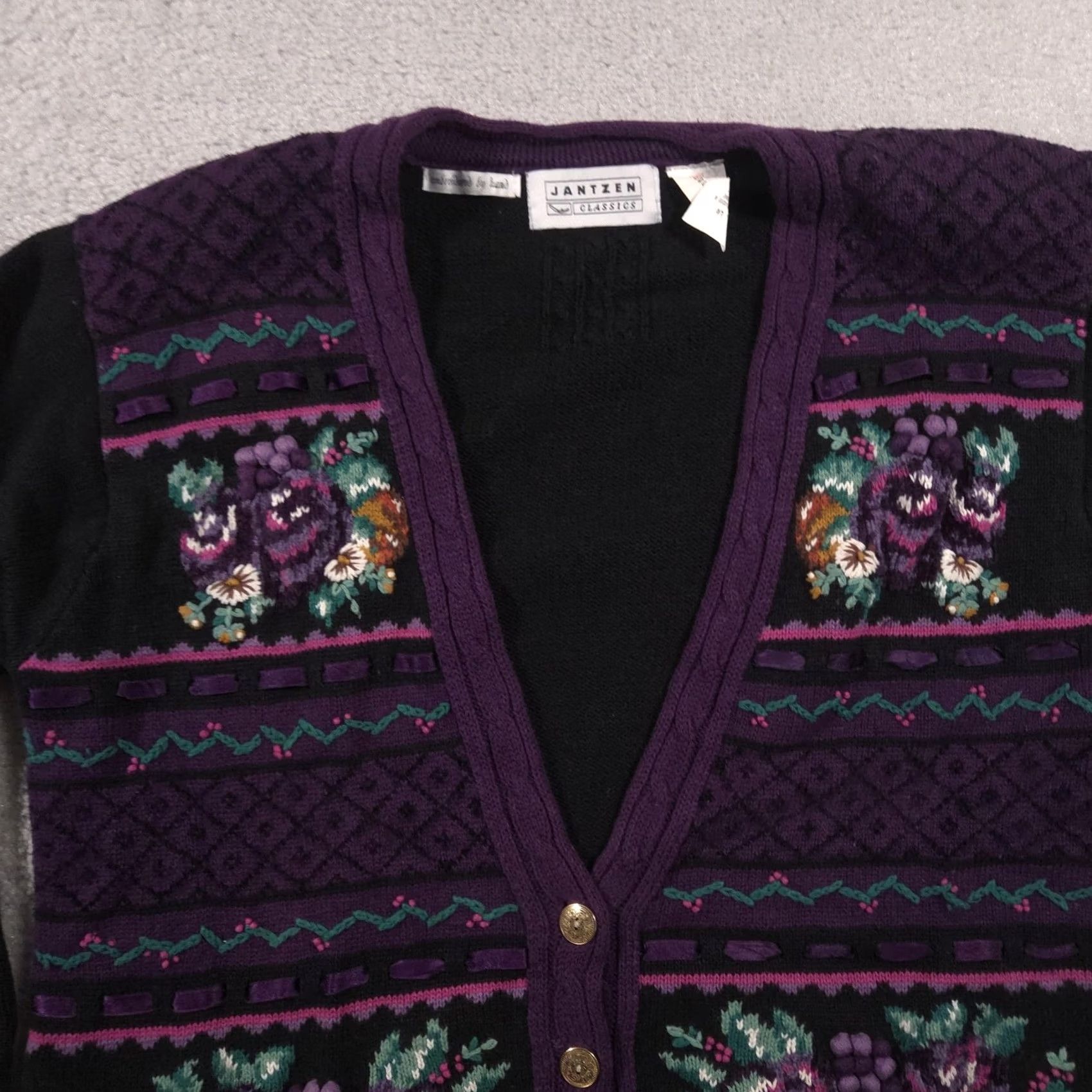 Jantzen VINTAGE Jantzen Cardigan Sweater Womens Large Black Purple Embroidered 90s Size L / US 10 / IT 46 - 3 Thumbnail