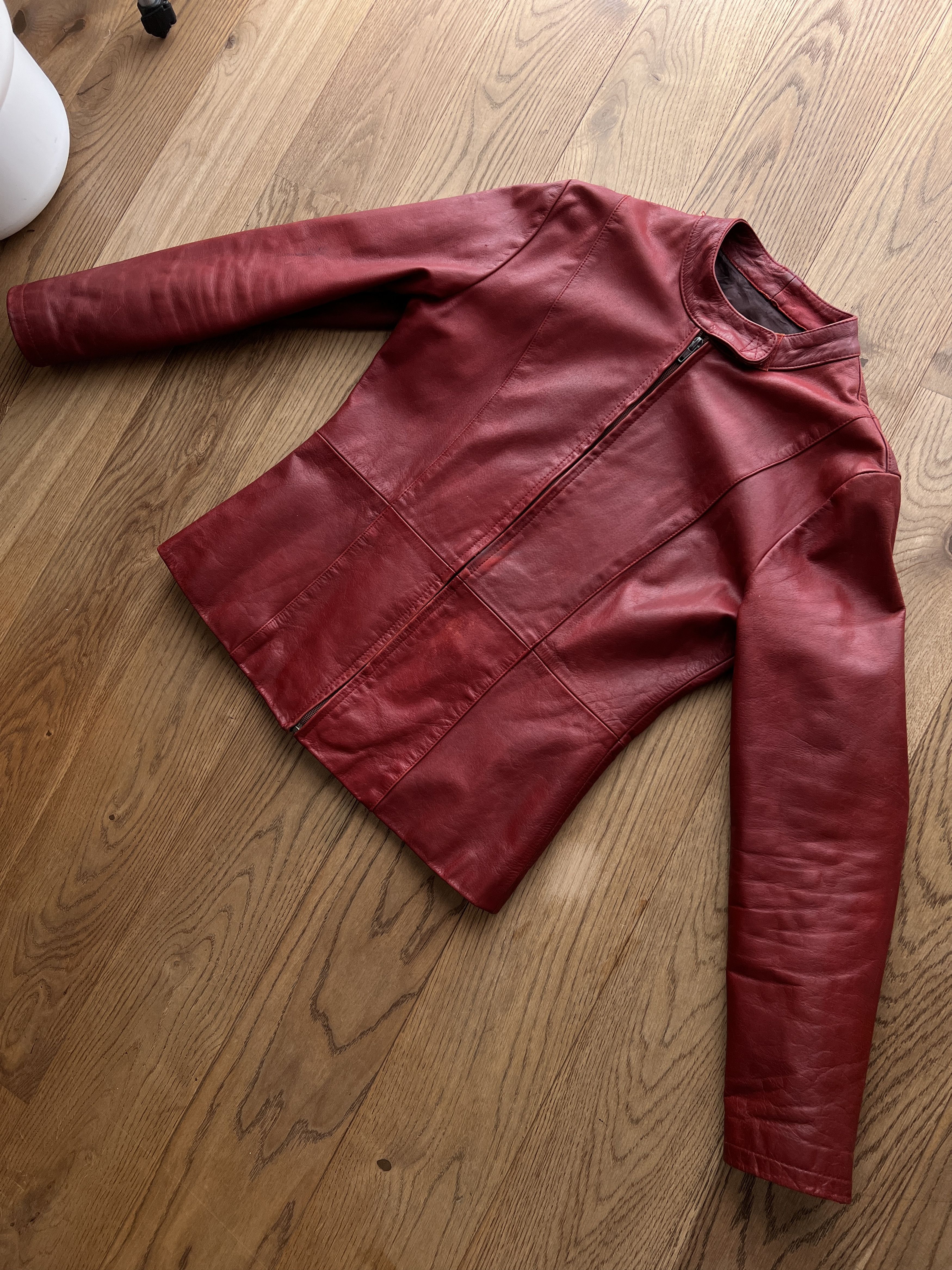 Le Grande Bleu (L.G.B.) Tyler Durden style vintage red leather jacket cropped unisex Size US S / EU 44-46 / 1 - 4 Thumbnail