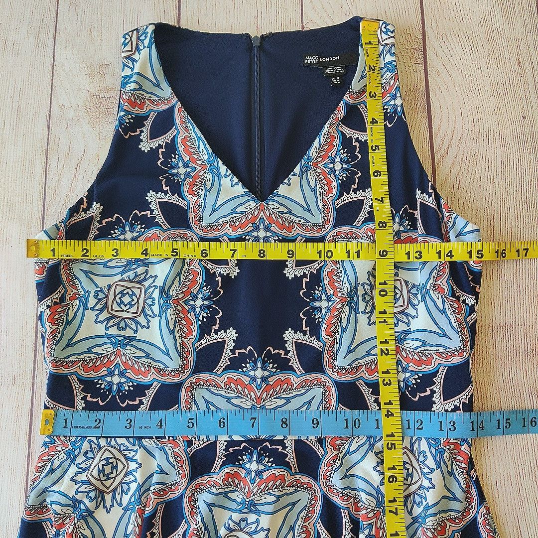 MAGGY LONDON Maggy London stretch handkerchief hem summer dress sz 4P Size S / US 4 / IT 40 - 7 Thumbnail