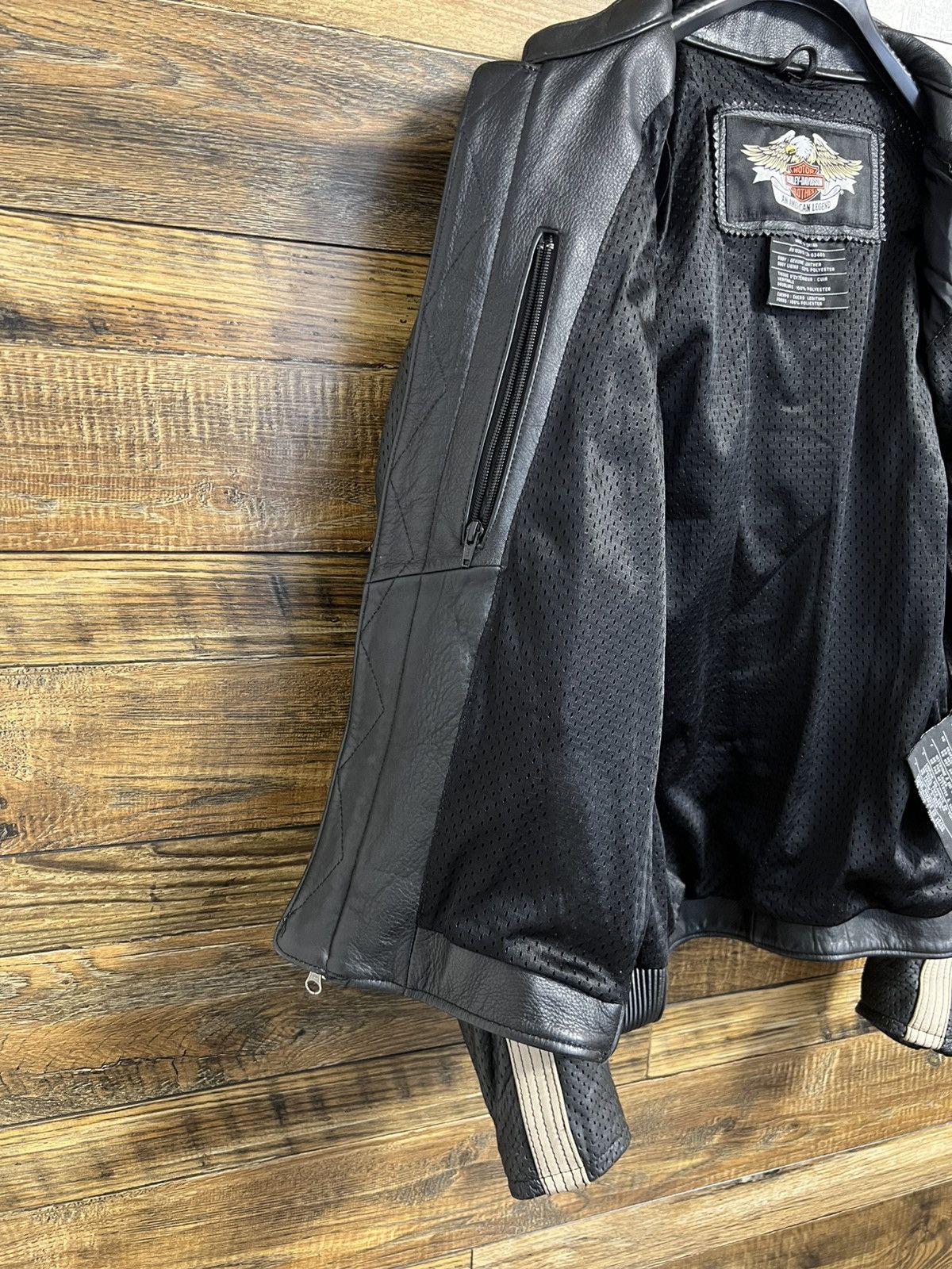 Harley Davidson HARLEY DAVIDSON Jacket Perforated Leather Bomber Racing Size US M / EU 48-50 / 2 - 15 Thumbnail