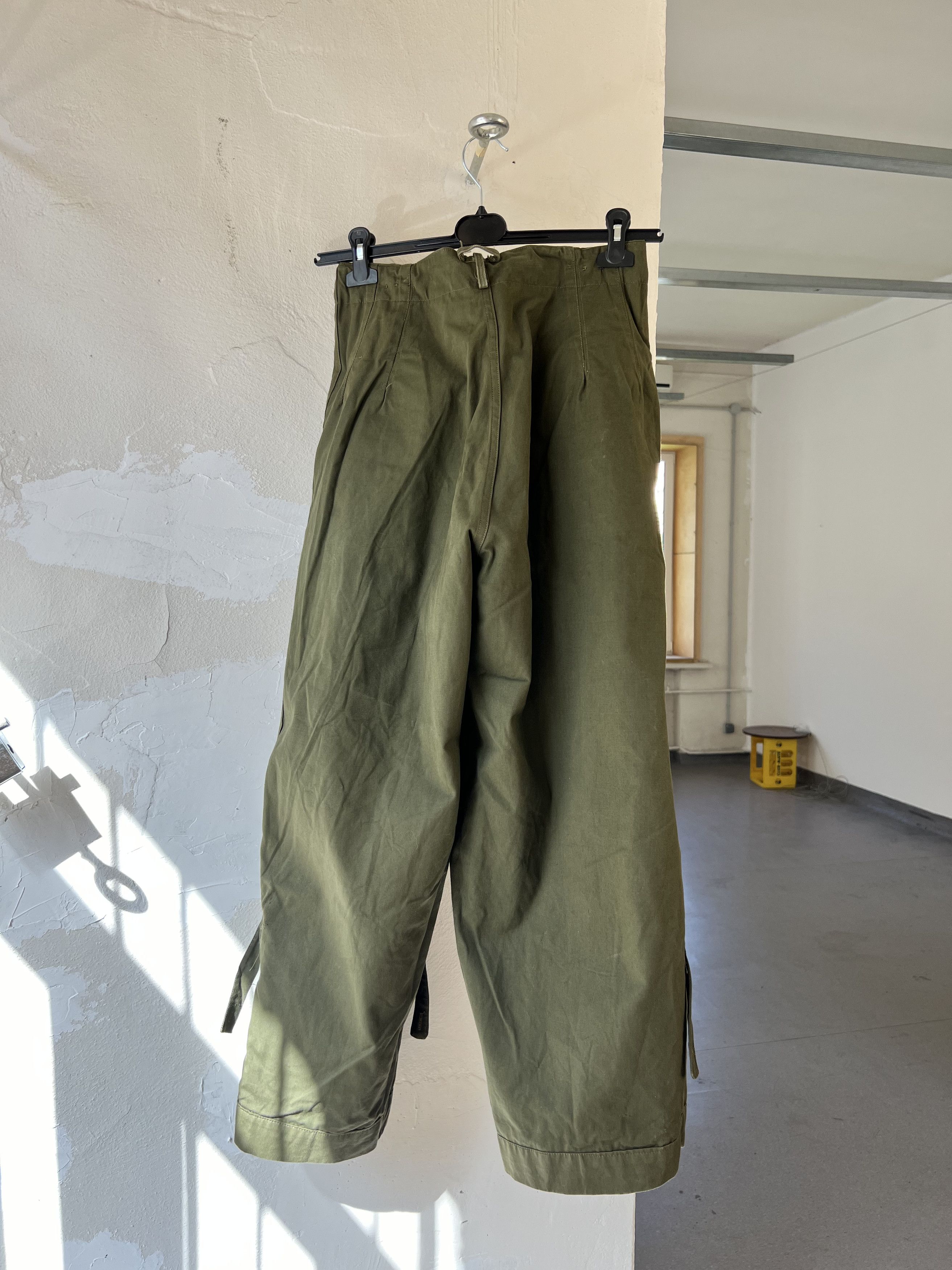 Unsound Rags 1956 Vintage Heavy Cotton SeyNaeve MVO USA Cargo Pant Size US 30 / EU 46 - 6 Thumbnail