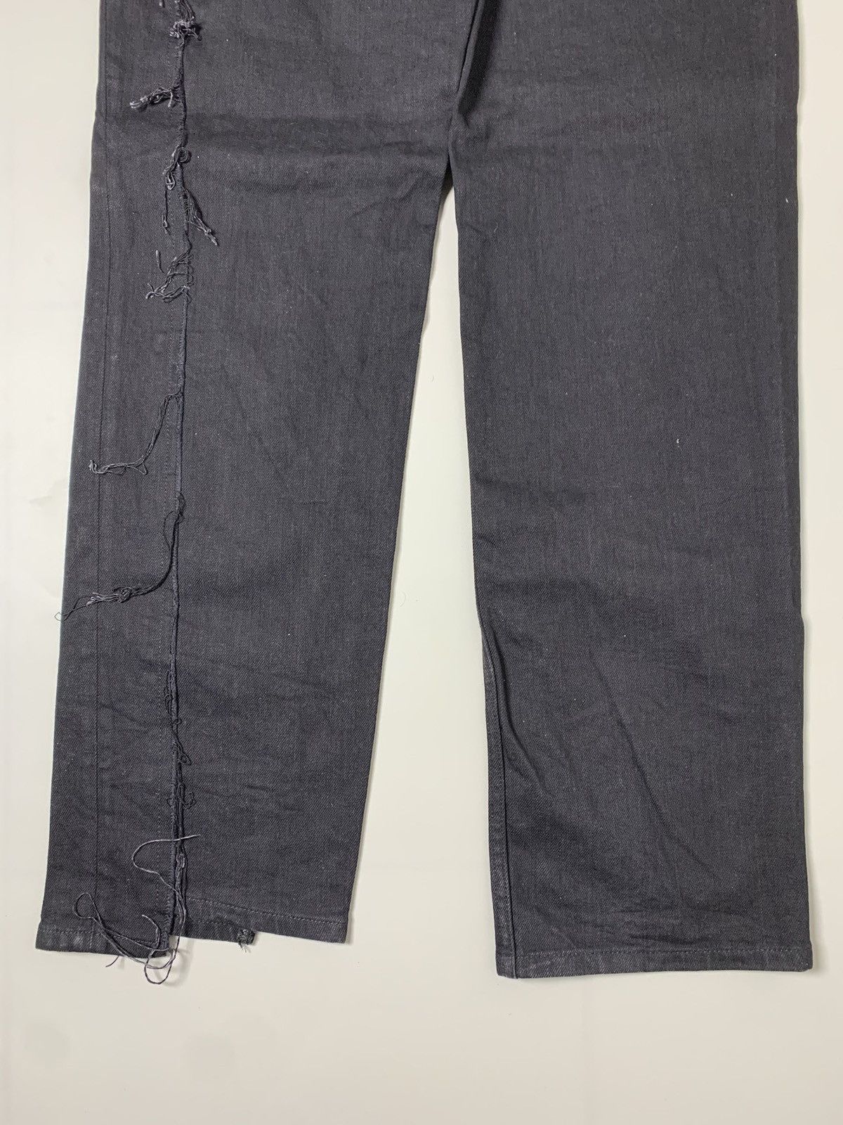 Maison Margiela MAISON MARTIN MARGIELA - RECONSTRUCTED DESTROYED JEANS Size US 35 - 4 Thumbnail