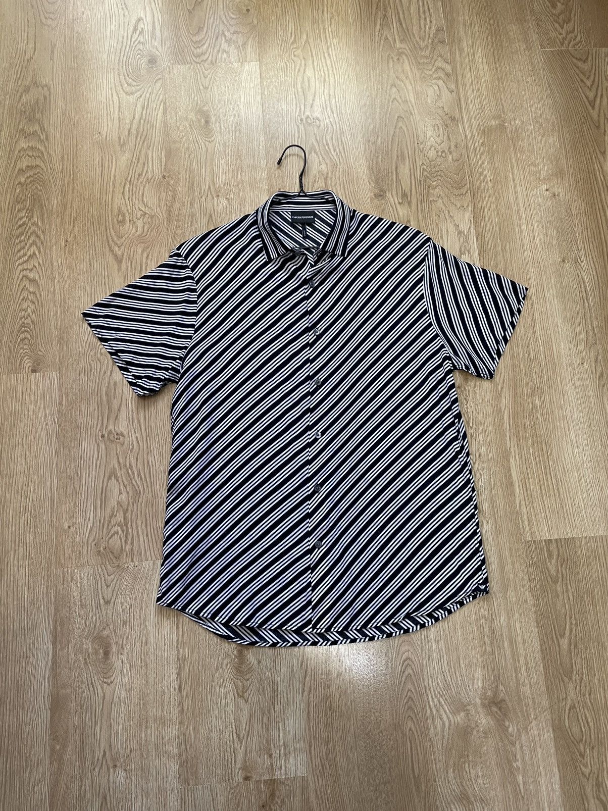 Emporio Armani Emporio Armani Striped Short Sleeve Shirt M/L Over Fit Size US M / EU 48-50 / 2 - 4 Thumbnail