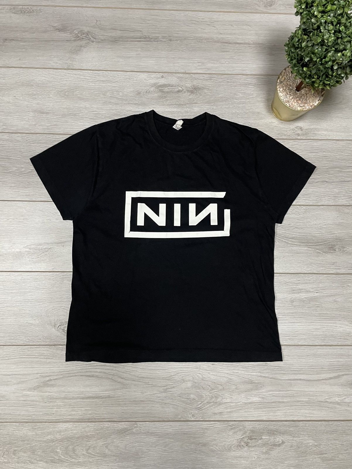 Band Tees Vintage NIN box Down The Spiral tee t-shirt Size US XL / EU 56 / 4 - 1 Thumbnail
