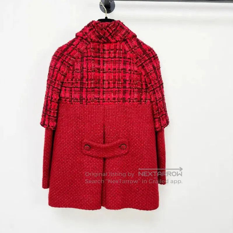 Chanel Chanel Red Winter Coat for Women . Size S / US 4 / IT 40 - 2 Thumbnail