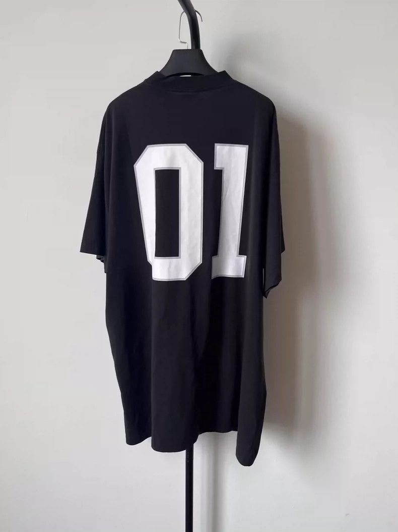 Balenciaga Balenciaga Monogrammed crewneck short sleeve T-shirt Size US XL / EU 56 / 4 - 2 Thumbnail