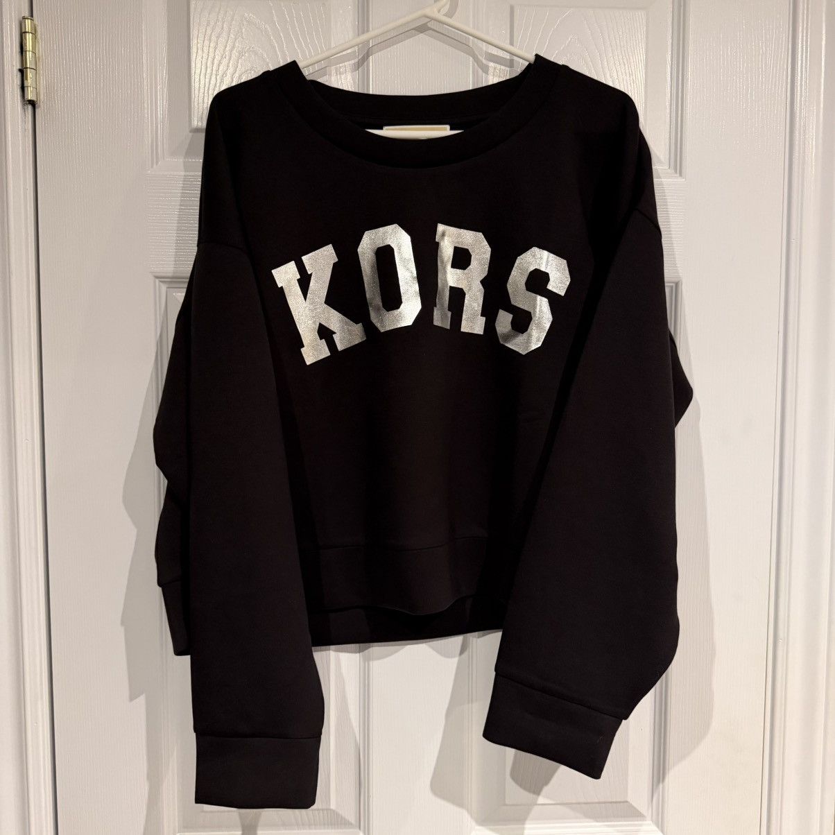 Michael Kors Black and silver Michael Kors cropped crewneck Size XL / US 12-14 / IT 48-50 - 6 Thumbnail