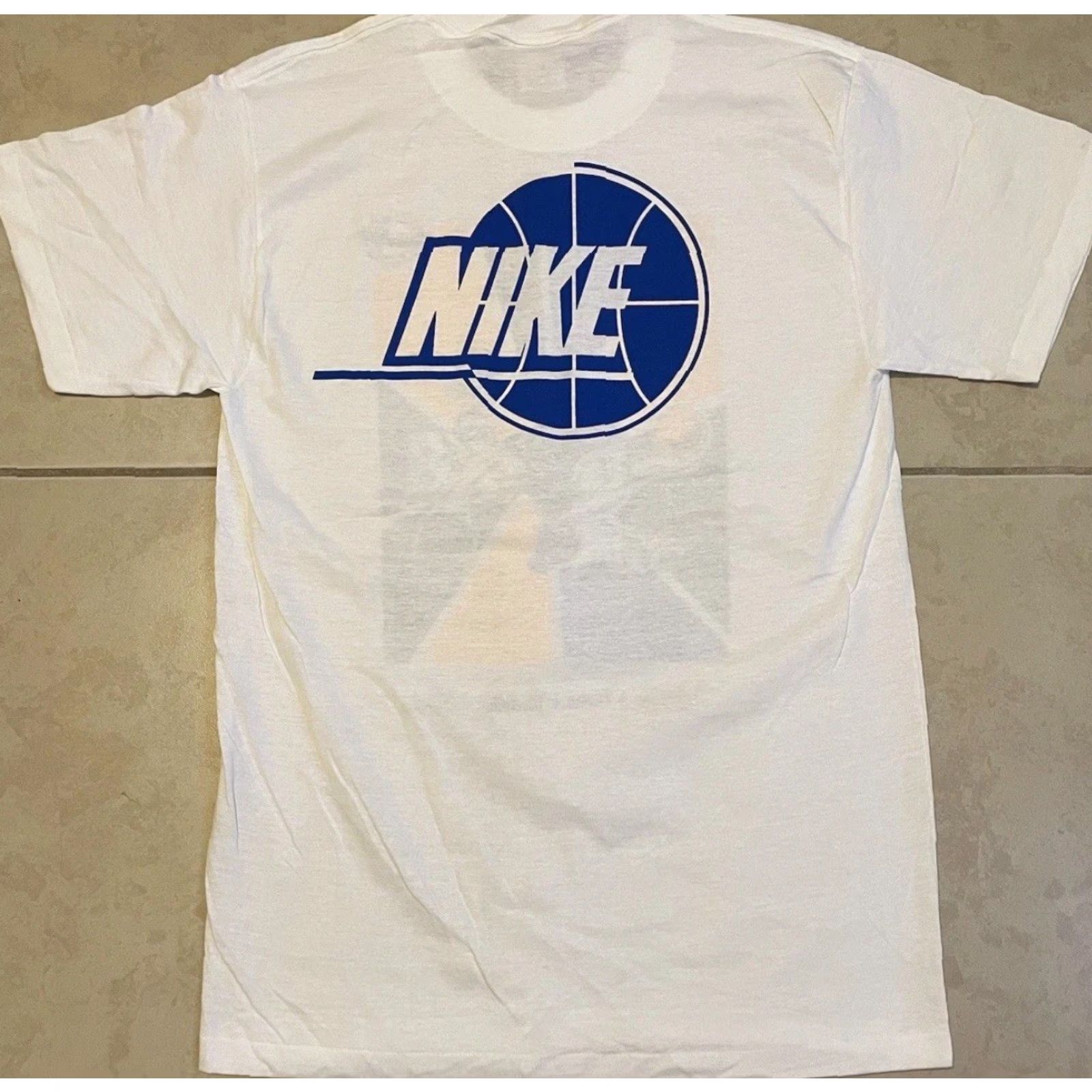 Nike VINTAGE Nike Roger Reid Basketball School Shirt L White Swoosh 80s 90s NBA Flight Mens Size US L / EU 52-54 / 3 - 2 Thumbnail