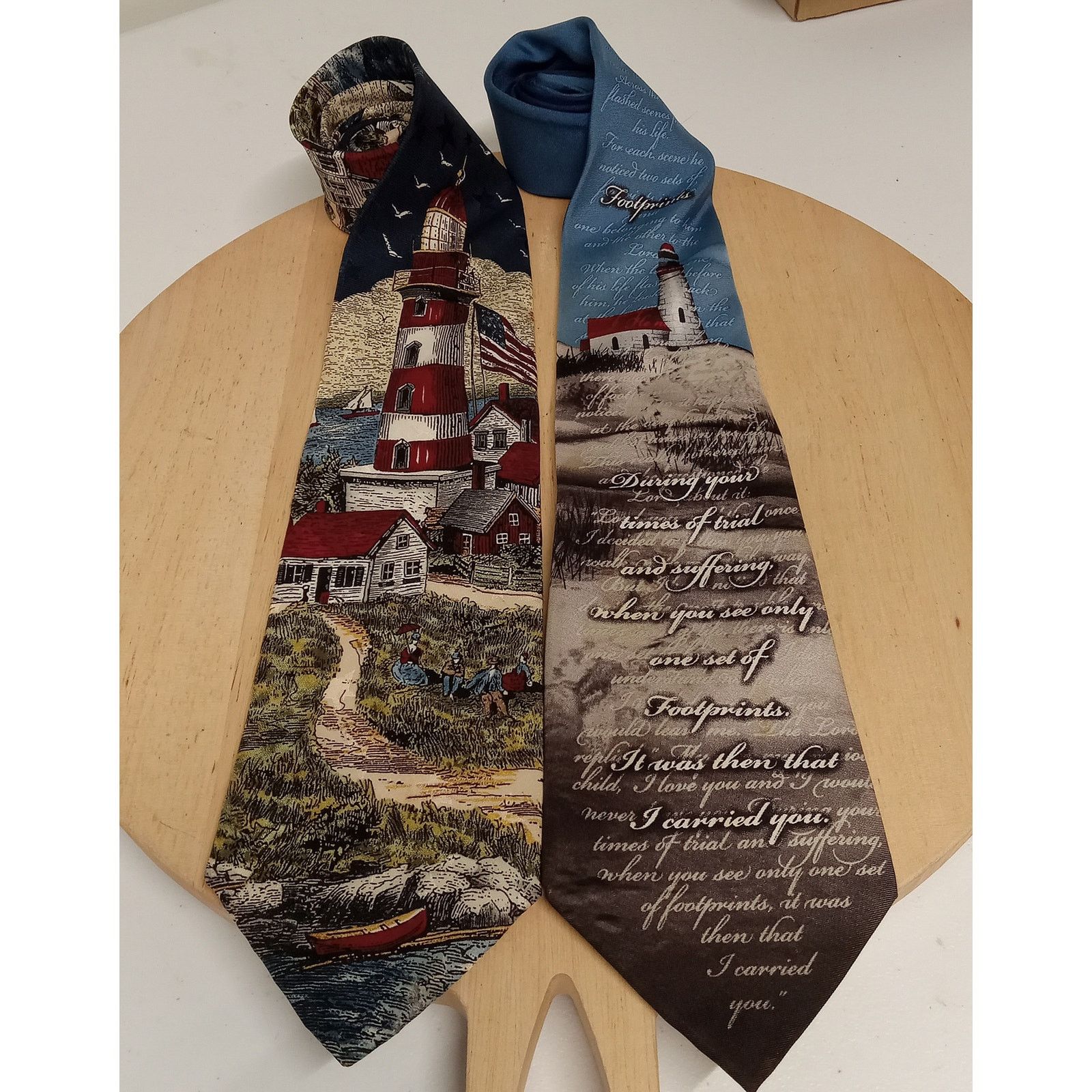 Van Heusen Set Of 2 Men's Ties Larson/Van Heusen Corporate Casual Size ONE SIZE - 1 Thumbnail