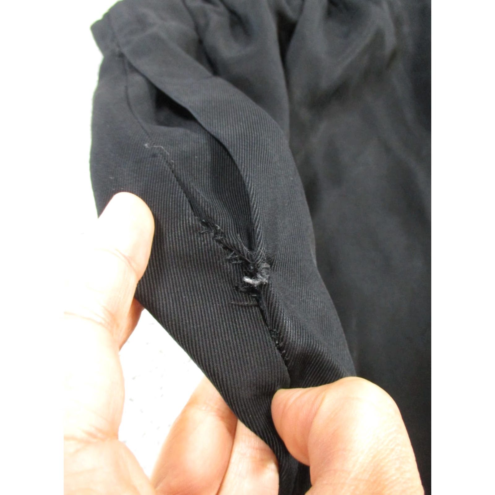Everlane VINTAGE Everlane Pants Womens Regular Small Abrasions Black Tapered Ankle Zip Dress Pants 2010s Womens Size 27" / US 4 / IT 40 - 3 Thumbnail