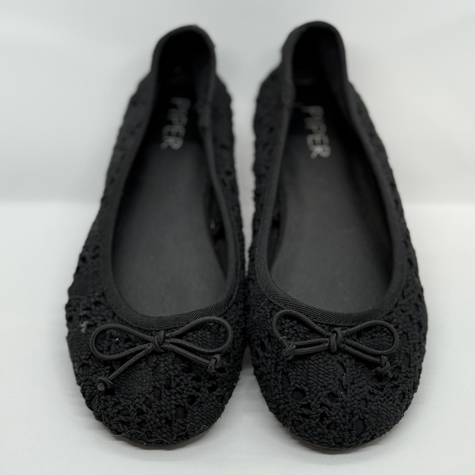 Pierre Balmain Piper Girls Black Crochet Ballet Flats Size 1 Size US 4 / IT 34 - 1 Thumbnail