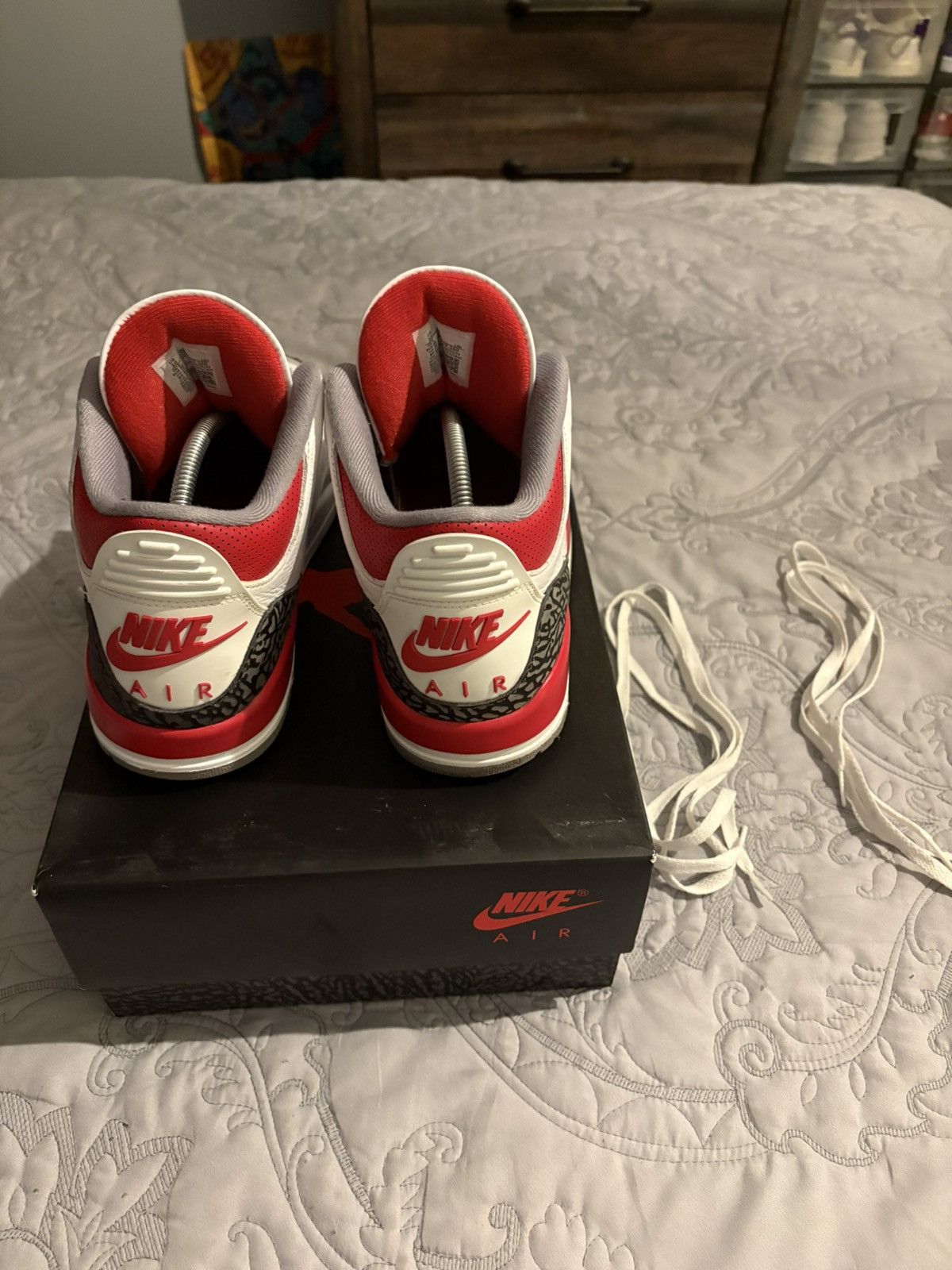 Jordan Brand Jordan 3 retro fire red Size US 10 / EU 43 - 6 Thumbnail